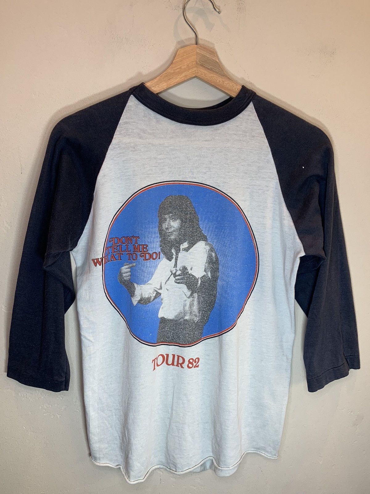 Band Tees RARE* Vintage 1982 Pat Travers Black Pearl Tour Raglan Shirt Size US M / EU 48-50 / 2 - 2 Thumbnail