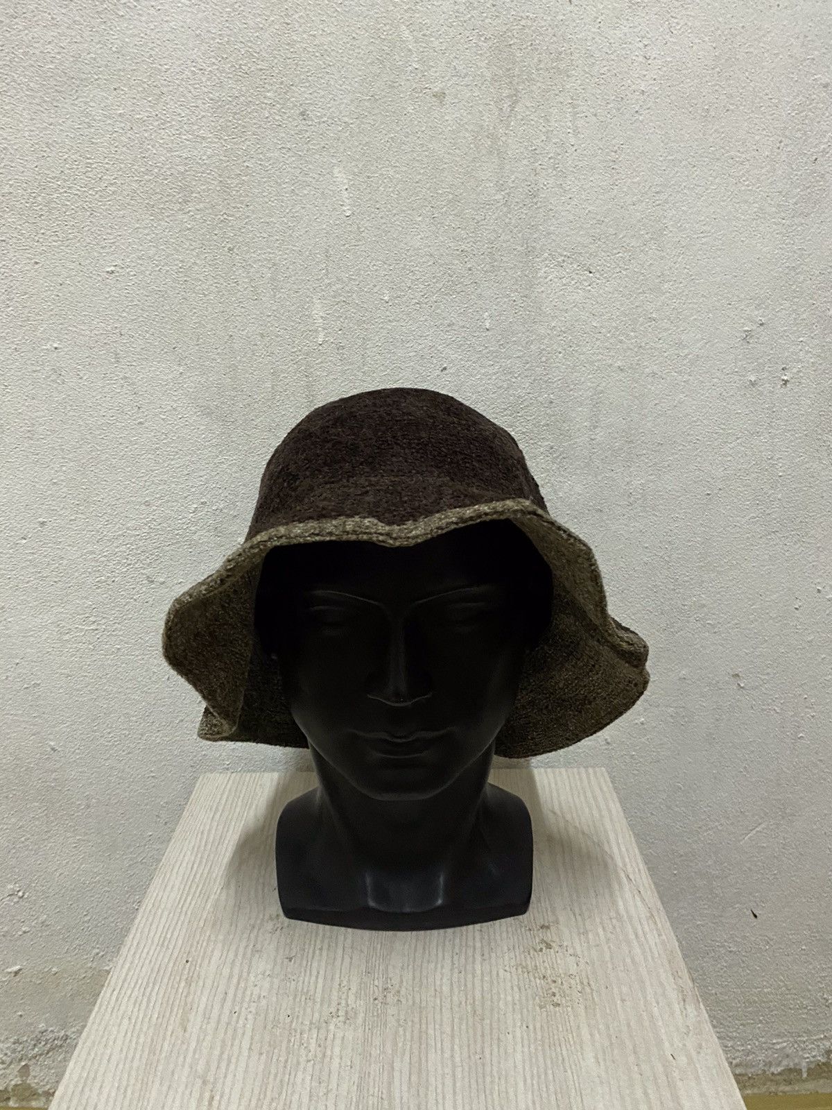 Japanese Brand Japanese Brand Plain Bucket Hat Size ONE SIZE - 2 Thumbnail