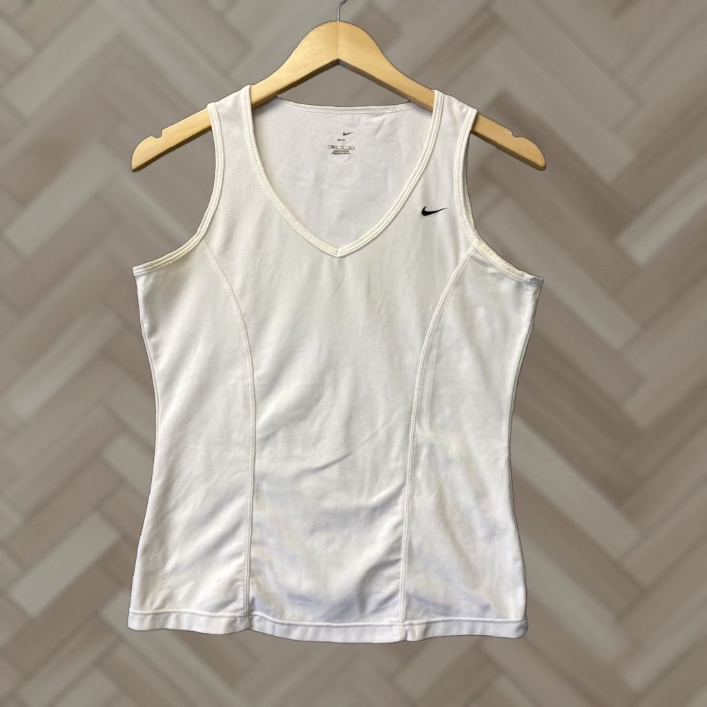 Nike VINTAGE Nike Activewear Women's Tank Top M Lightweight Beige Yoga Workout Gym Sports Size M / US 6-8 / IT 42-44 - 1 Thumbnail