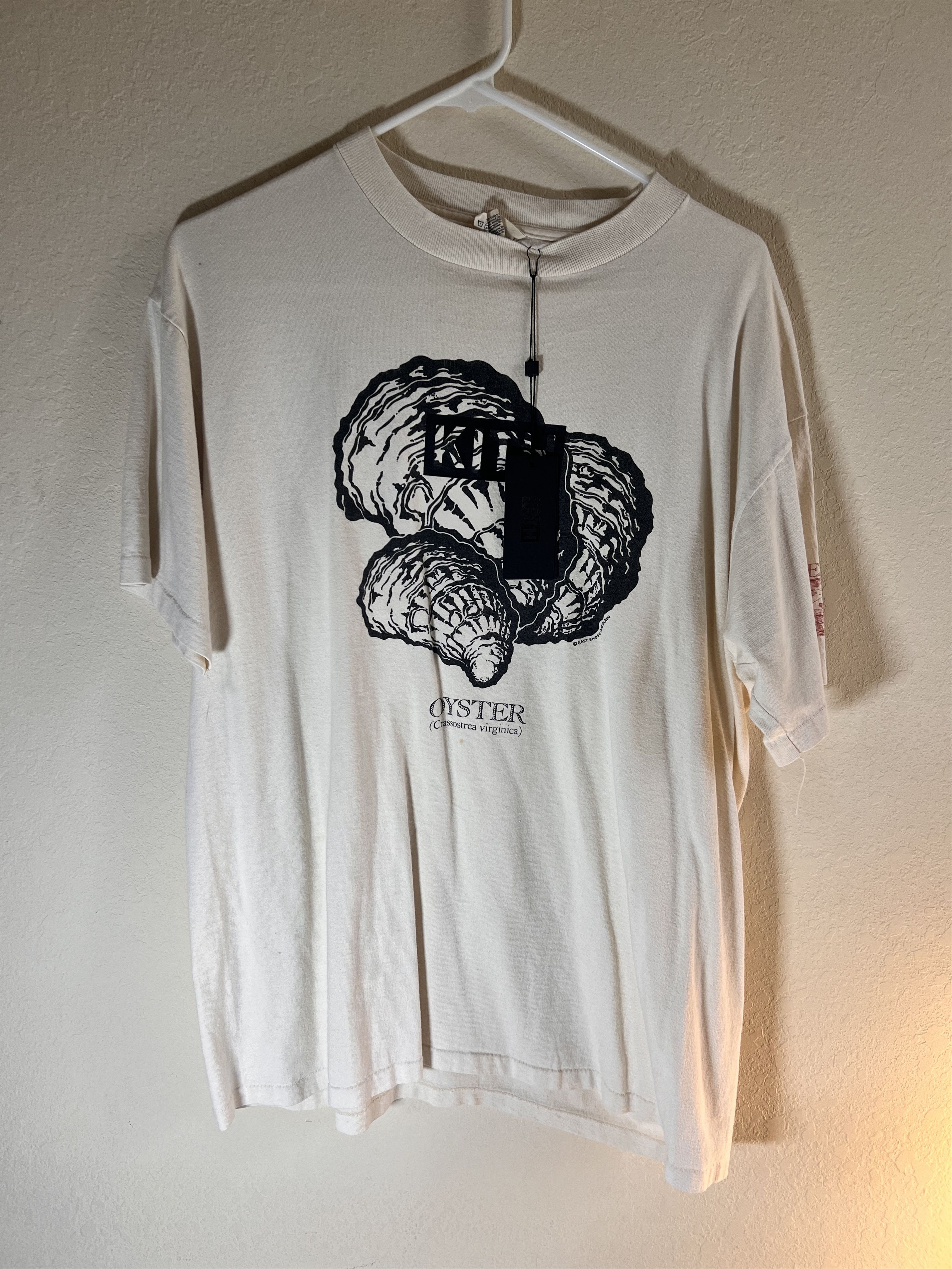 Kith Kith Men's US L Vintage Oyster Tee Box Logo Beige KH3272 Size US L / EU 52-54 / 3 - 1 Thumbnail