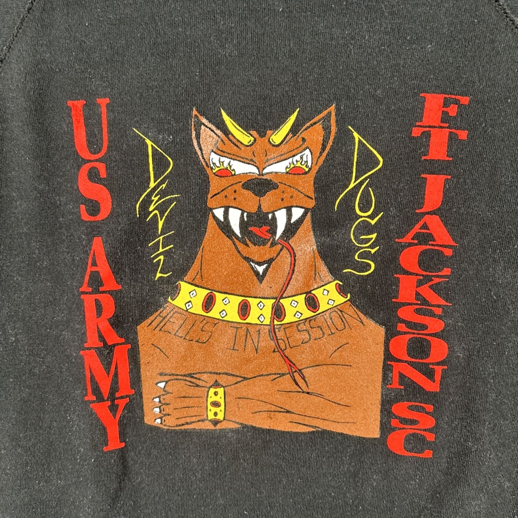 Hanes Vtg Hanes Heavyweight XL Black Raglan Crewneck Sweatshirt U.S. Army Devil Dogs Mens Size US XL / EU 56 / 4 - 6 Thumbnail