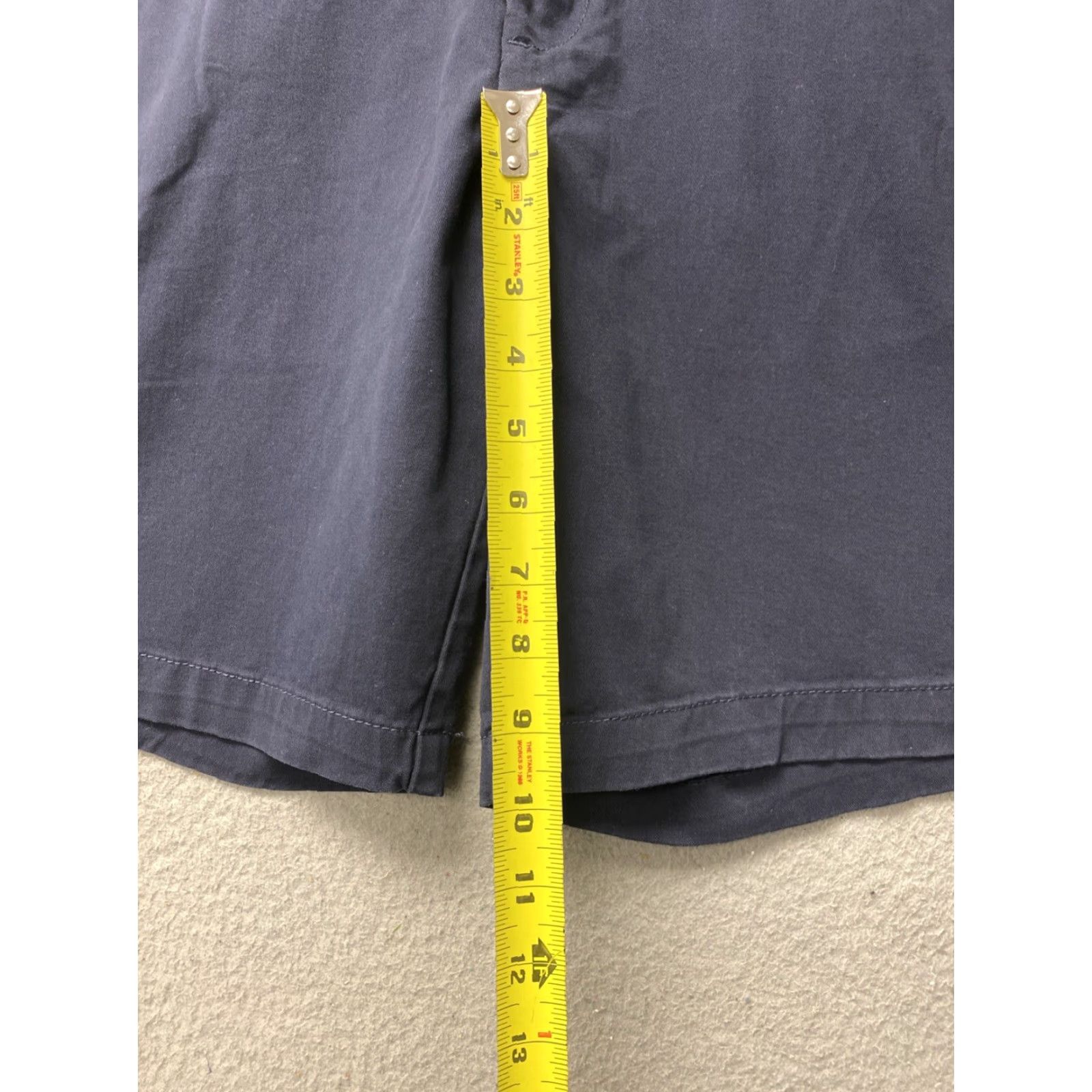 Nautica VINTAGE Nautica Chino Shorts Size 33 Navy Blue Classic Cotton 90s Retro Mens Size US 33 - 6 Thumbnail