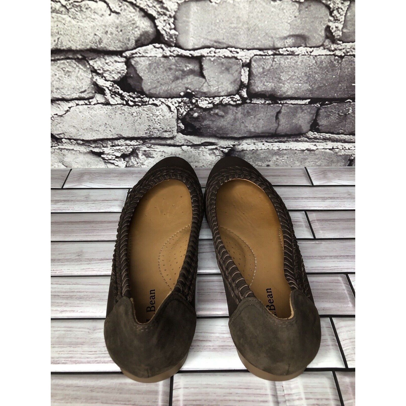 L.L. Bean L.L. Bean Brown Suede Leather Casual Flats Shoes Women’s Sz Size US 6 / IT 36 - 4 Thumbnail