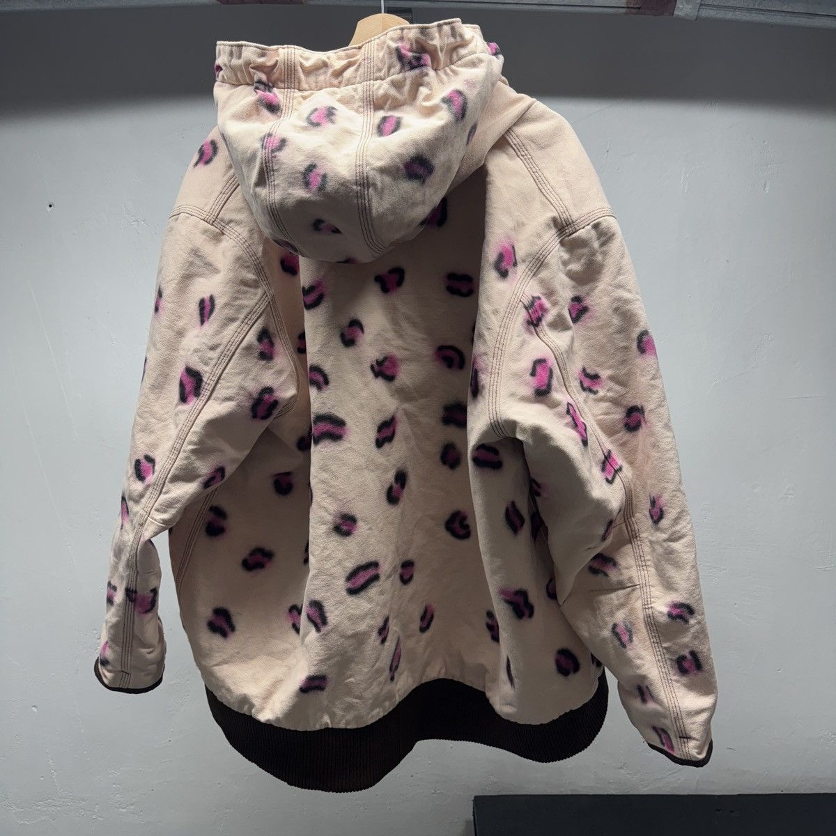 Carhartt Carhartt Leopard Print Heavyweight Work Jacket ERD Grunge Size US XXL / EU 58 / 5 - 2 Thumbnail