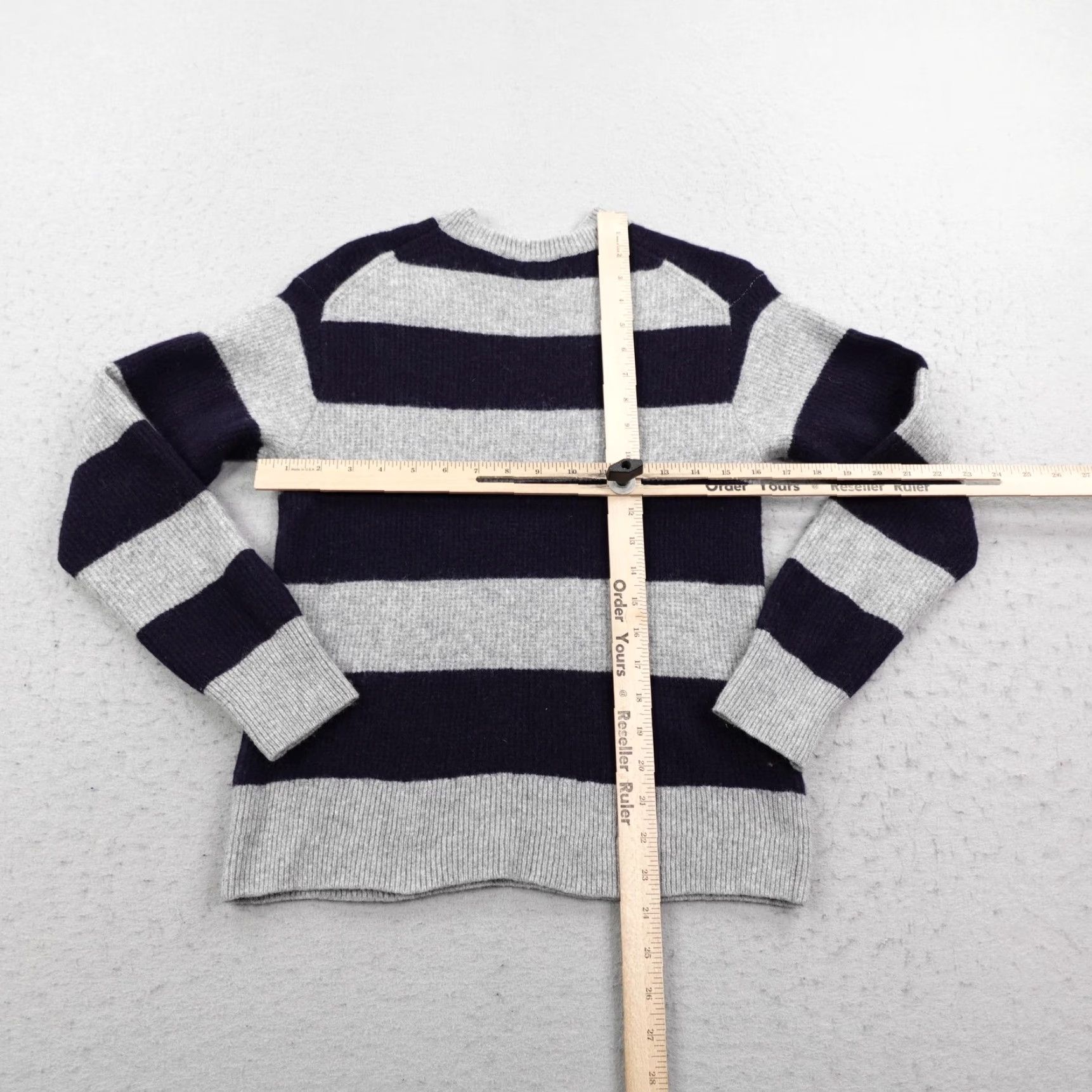 Uniqlo Uniqlo Comptoir Des Cotonniers Sweater Womens Small Gray Navy Wool Pullover Size S / US 4 / IT 40 - 5 Thumbnail