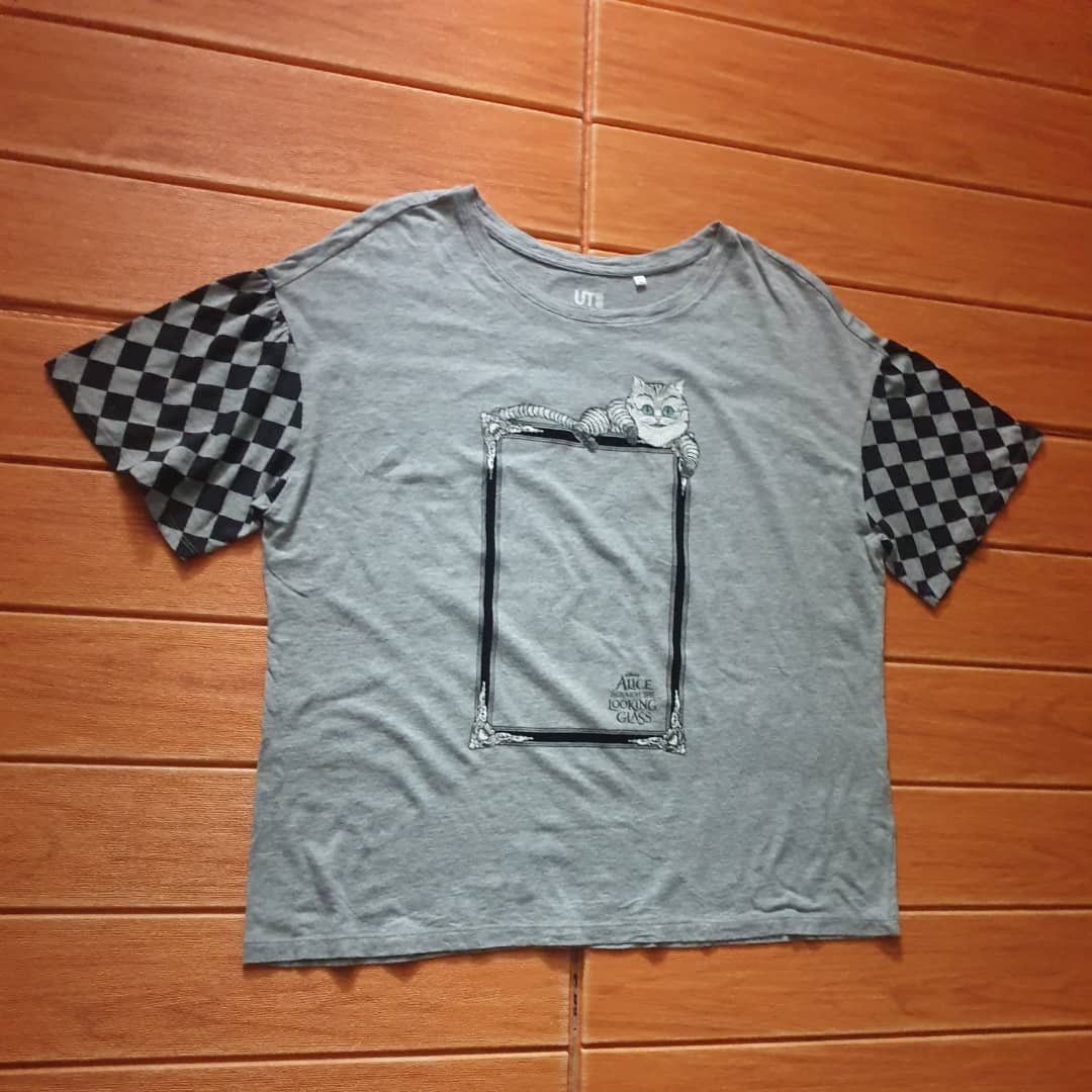 Disney Disney Alice x Uniqlo grey colour Japanese shirt Size L / US 10 / IT 46 - 4 Thumbnail