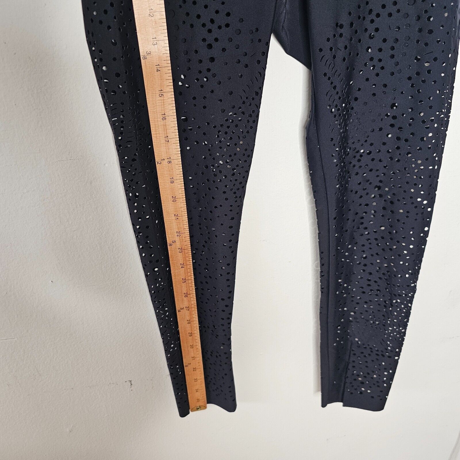 Other Willow Jet Black Laser Cut High Waist Legging Pants Medium Size 30" / US 8 / IT 44 - 7 Thumbnail