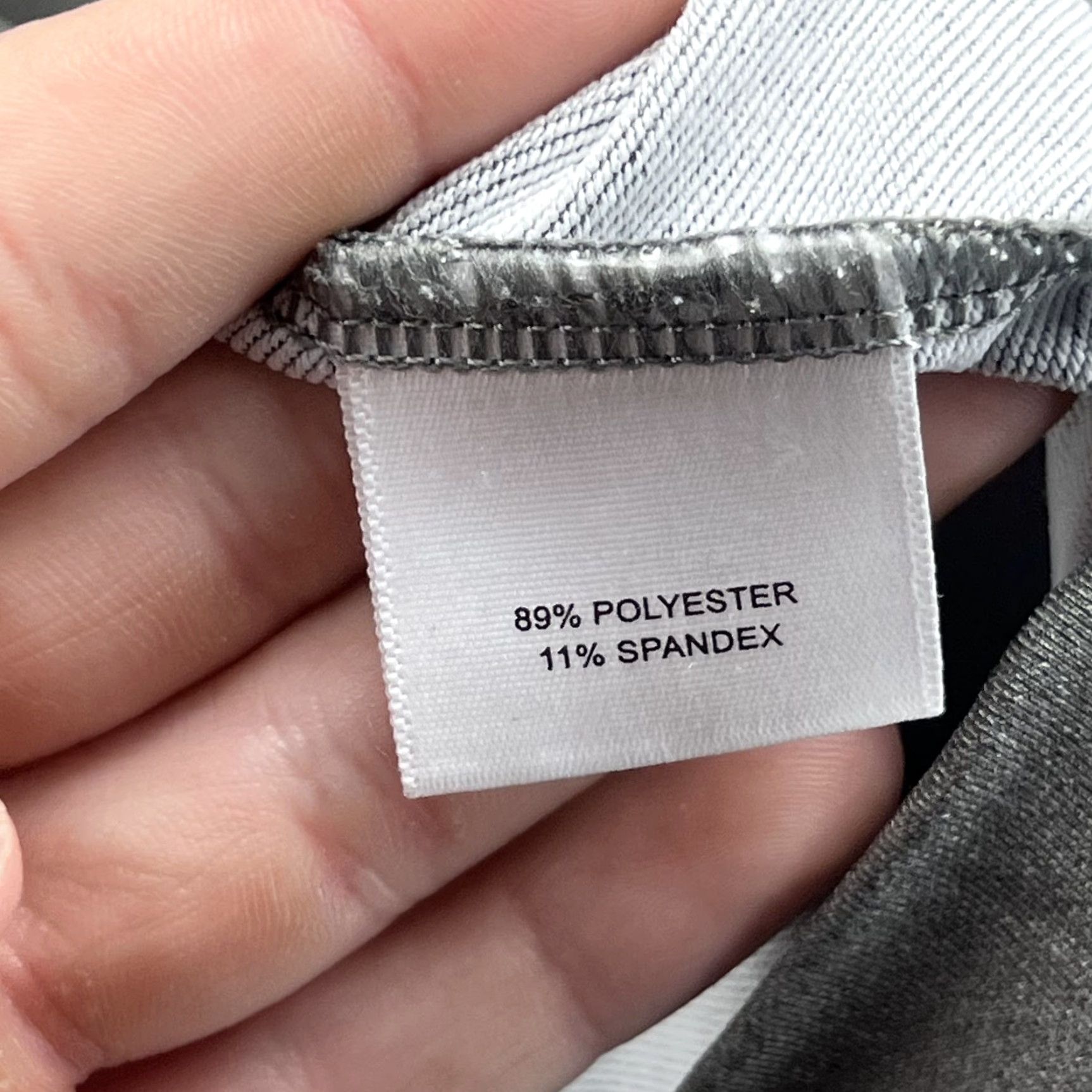 Peter Millar Peter Millar Pullover Mens 2XL Gray Wicking 1/4 Zip Golf Stretch Performance Top Size US XXL / EU 58 / 5 - 3 Thumbnail