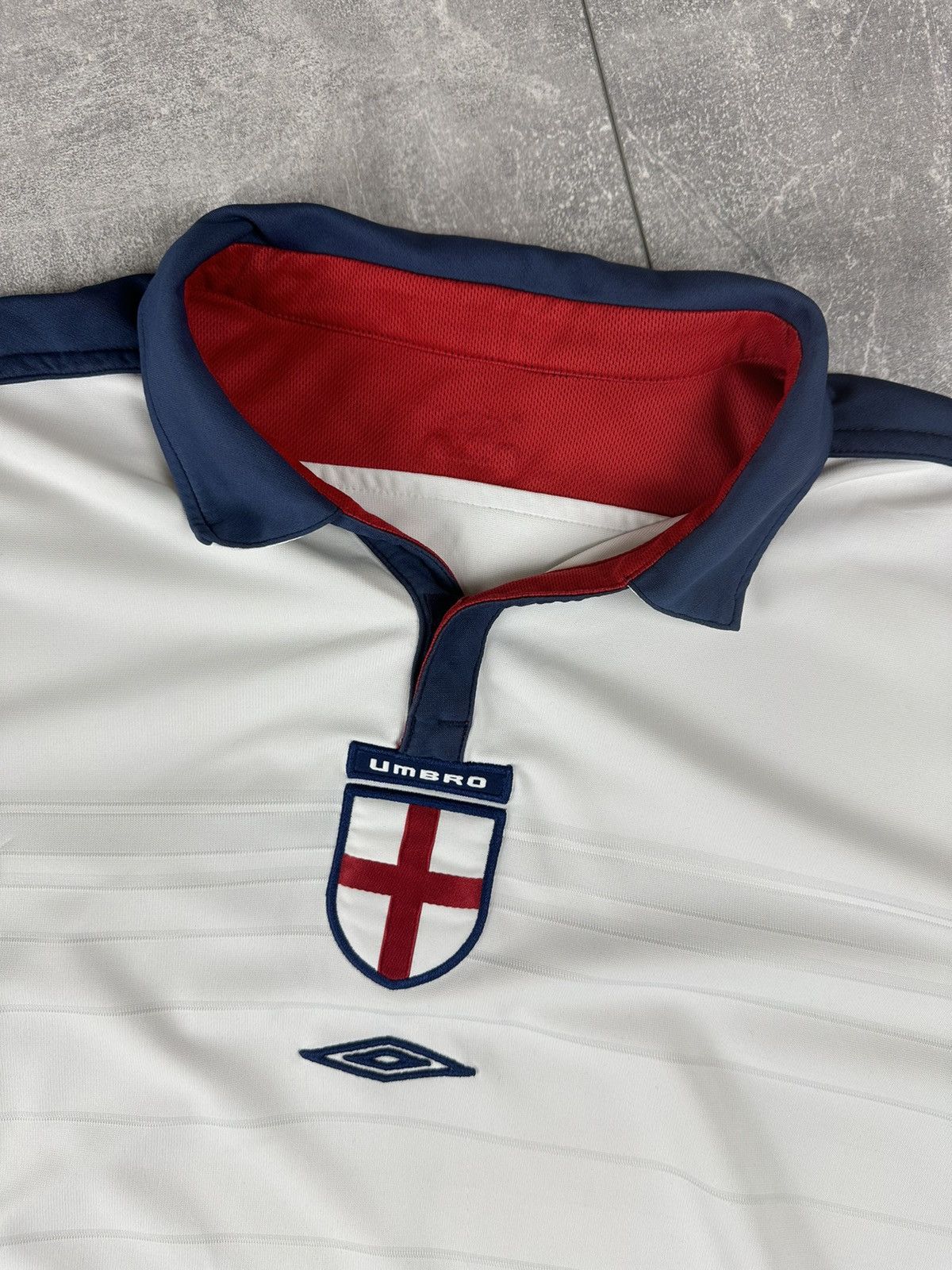 Umbro Umbro England 2003/04 Home Reversible Football Soccer Jersey Size US XL / EU 56 / 4 - 4 Thumbnail