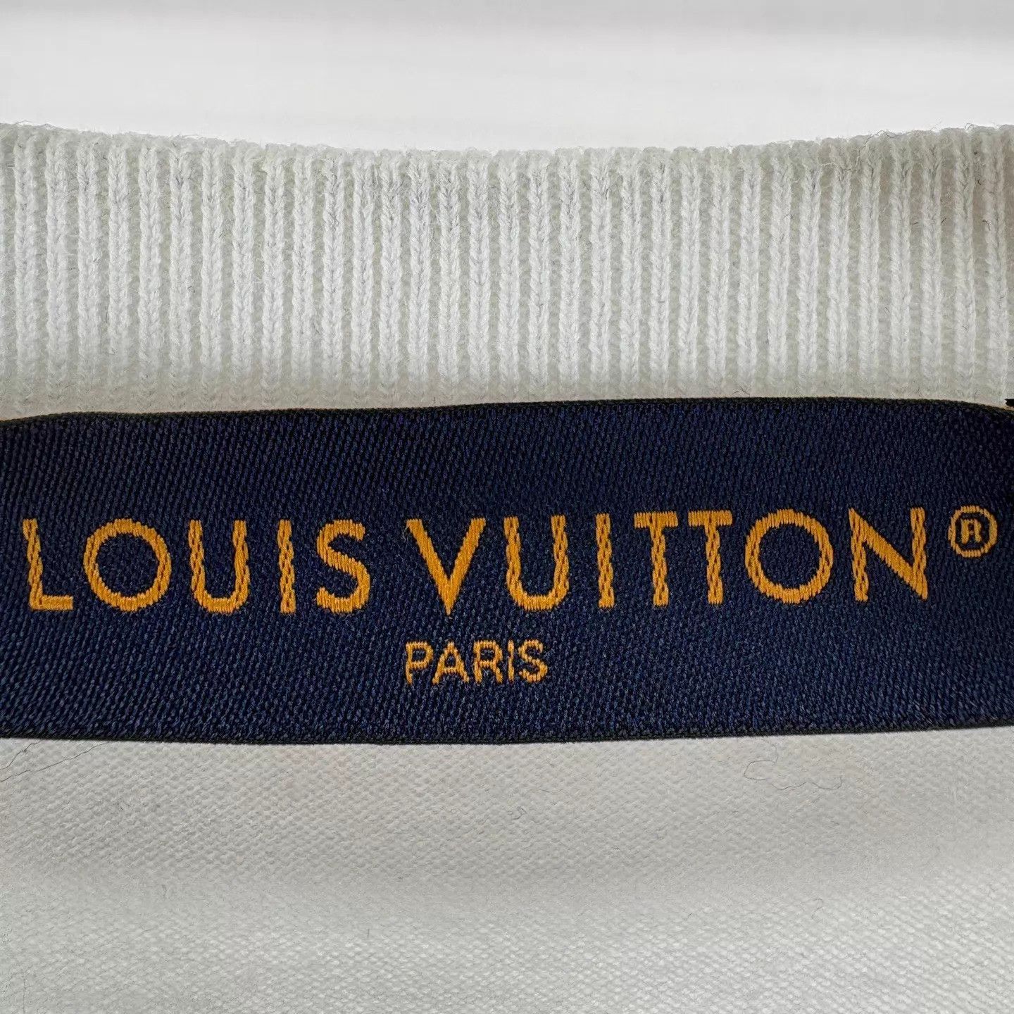 Louis Vuitton LV White Knit Logo Short Sleeve Tee S Size US S / EU 44-46 / 1 - 6 Thumbnail
