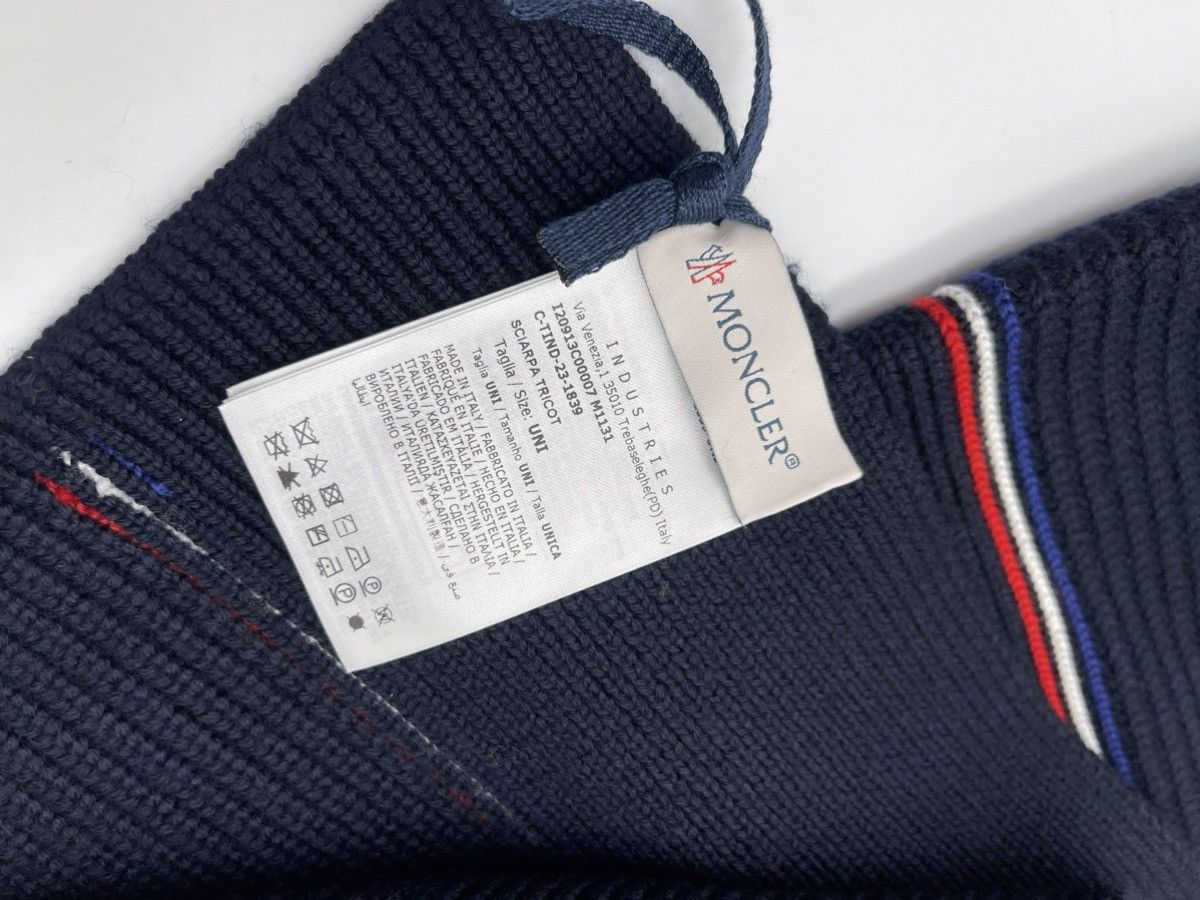 Moncler Moncler Tricolour Scarf Size ONE SIZE - 2 Thumbnail
