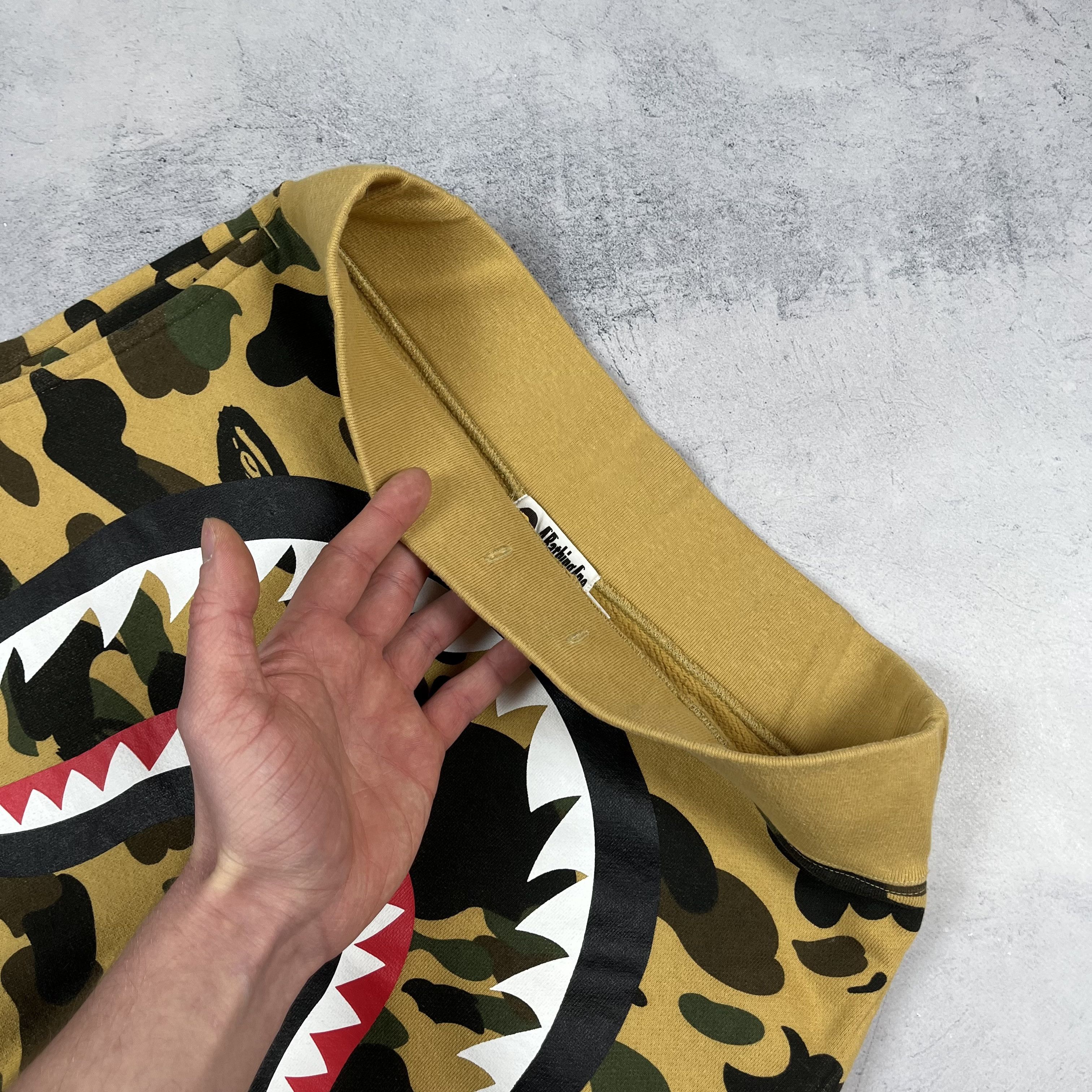 Bape Bape 1st Camo Shark Shorts SS19 Size US 32 / EU 48 - 12 Thumbnail