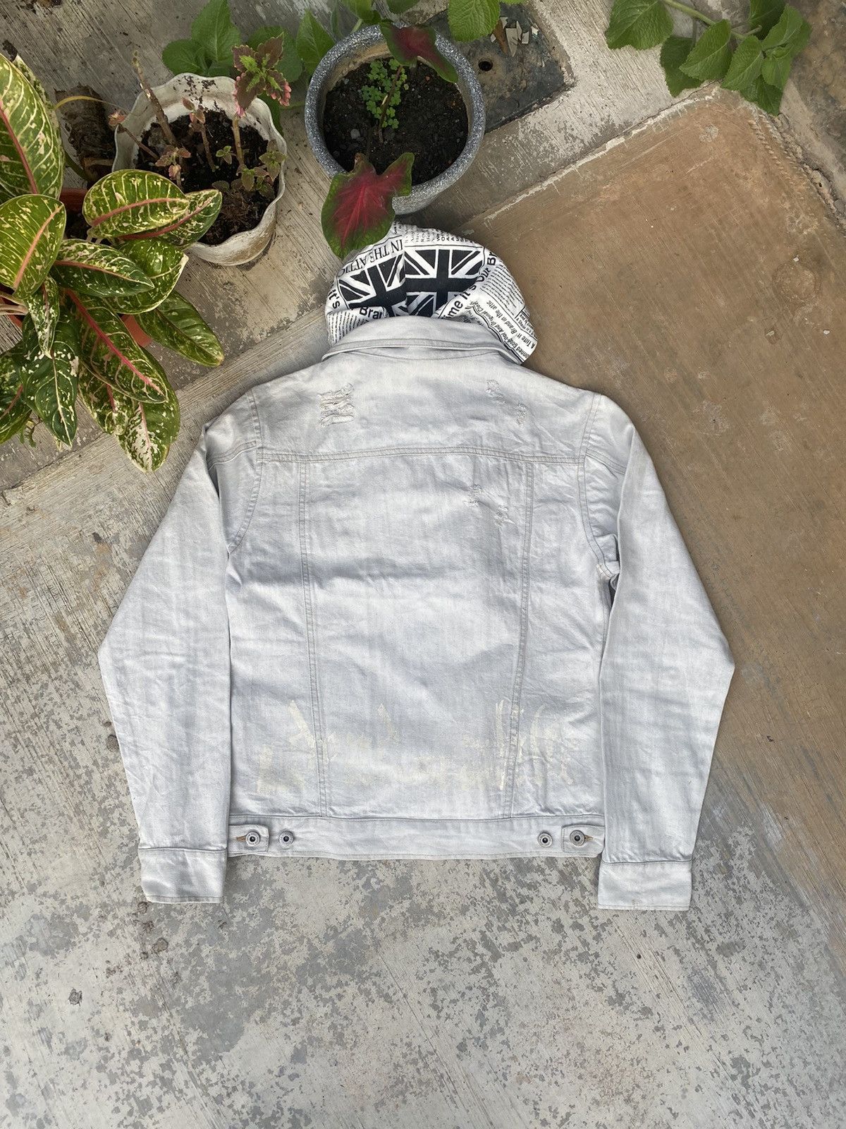 In The Attic Distressed In the Attic Homme Denim Jacket Size M / US 6-8 / IT 42-44 - 2 Thumbnail