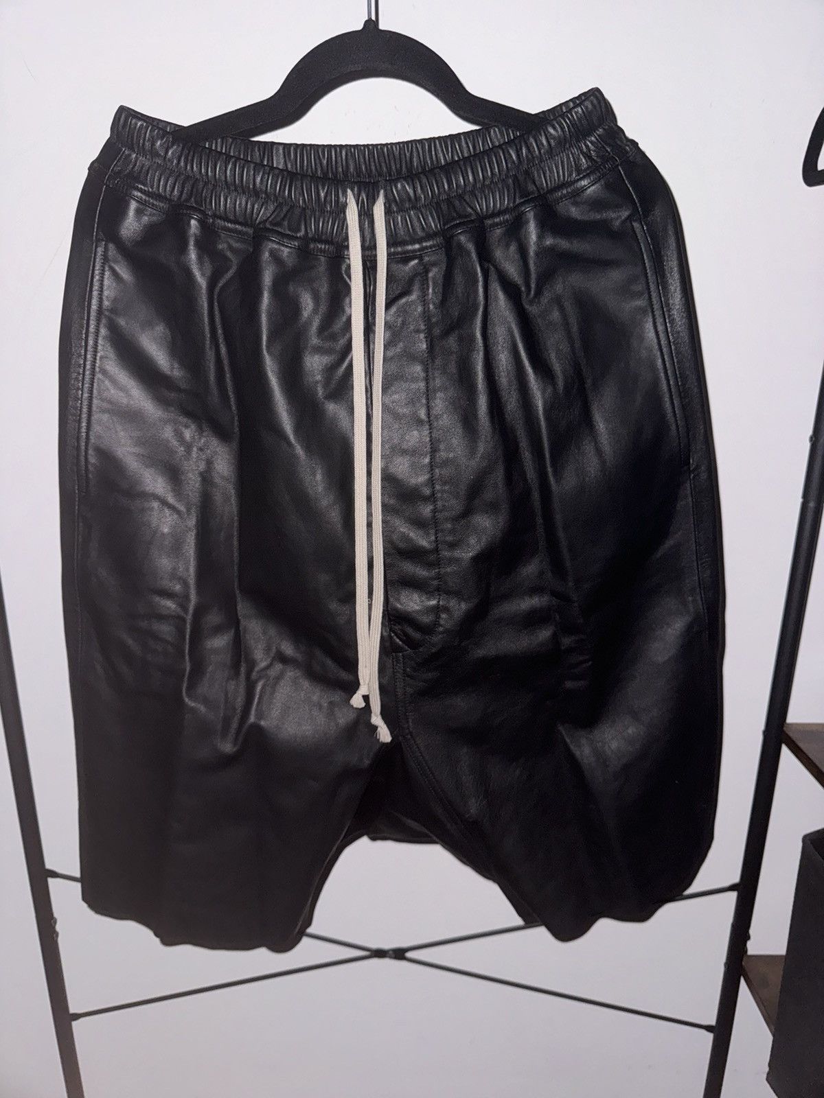 Rick Owens Rick Owens mainline leather shorts Size US 38 / EU 54 - 1 Thumbnail