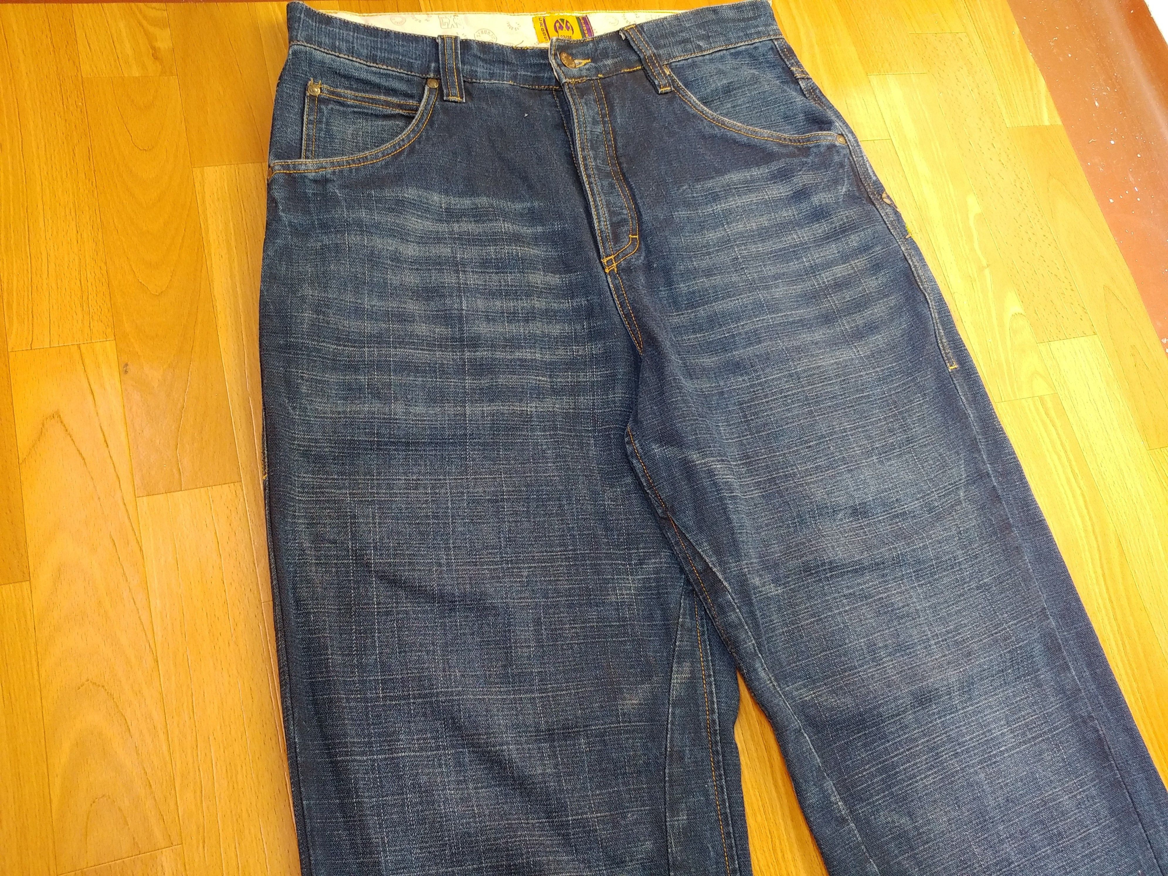 Cross Colours Cross Colours jeans, vintage, 90s hip hop, baggy, 1990s W 32 Size US 32 / EU 48 - 10 Thumbnail
