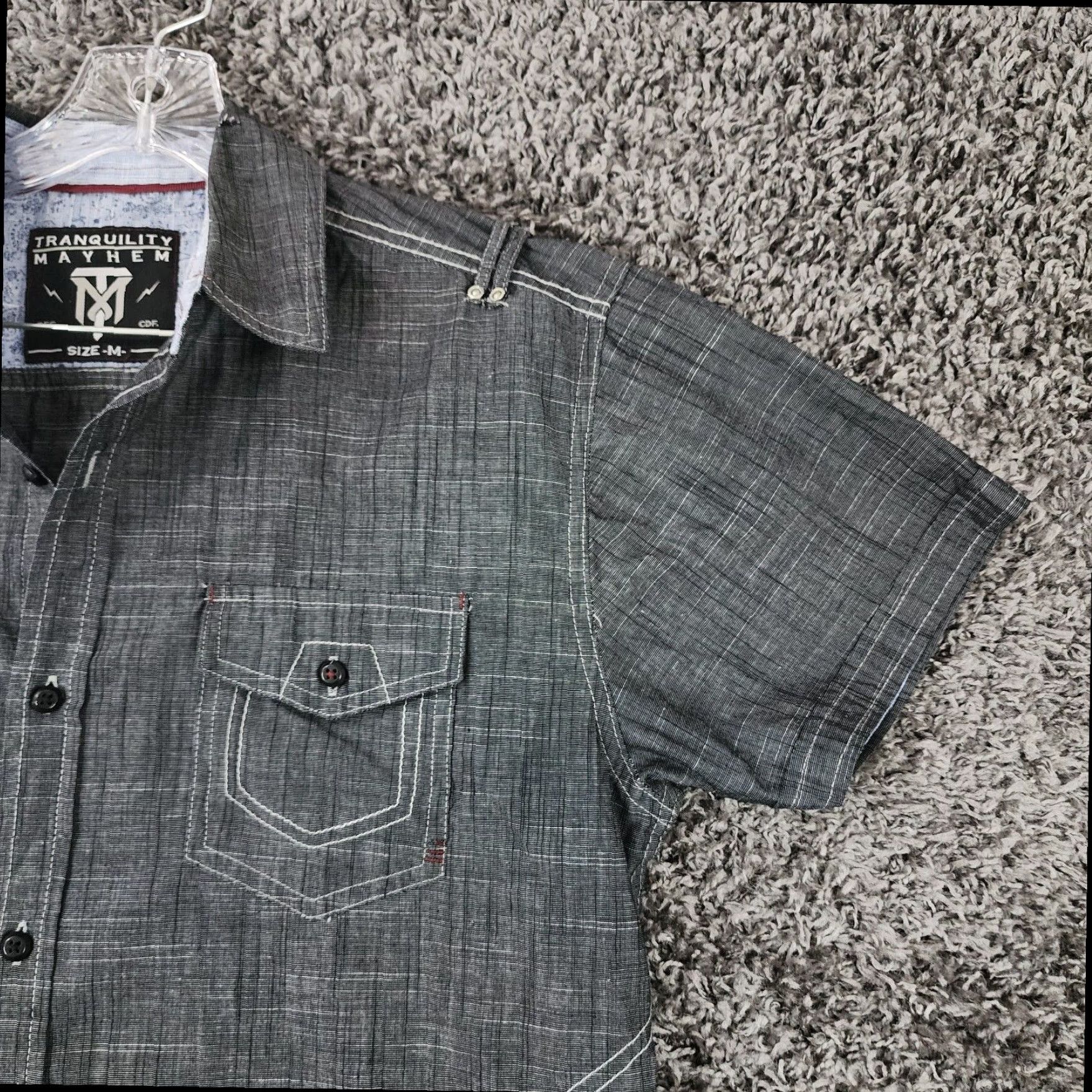 Vintage Tranquility Mayhem Mens Short Sleeve Button Up Shirt with Pockets Gray Size M Size US 31 - 3 Thumbnail