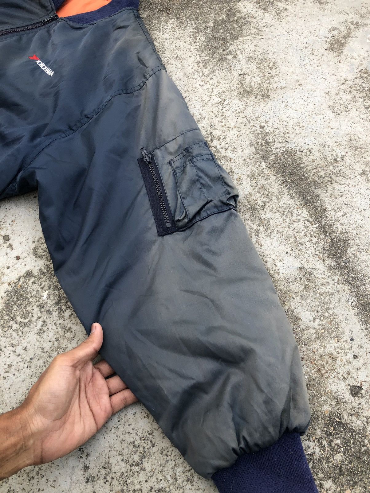 Vintage SUN FADED VINTAGE YOKOHAMA BOMBER/FLIGHT JACKET Size US L / EU 52-54 / 3 - 9 Thumbnail