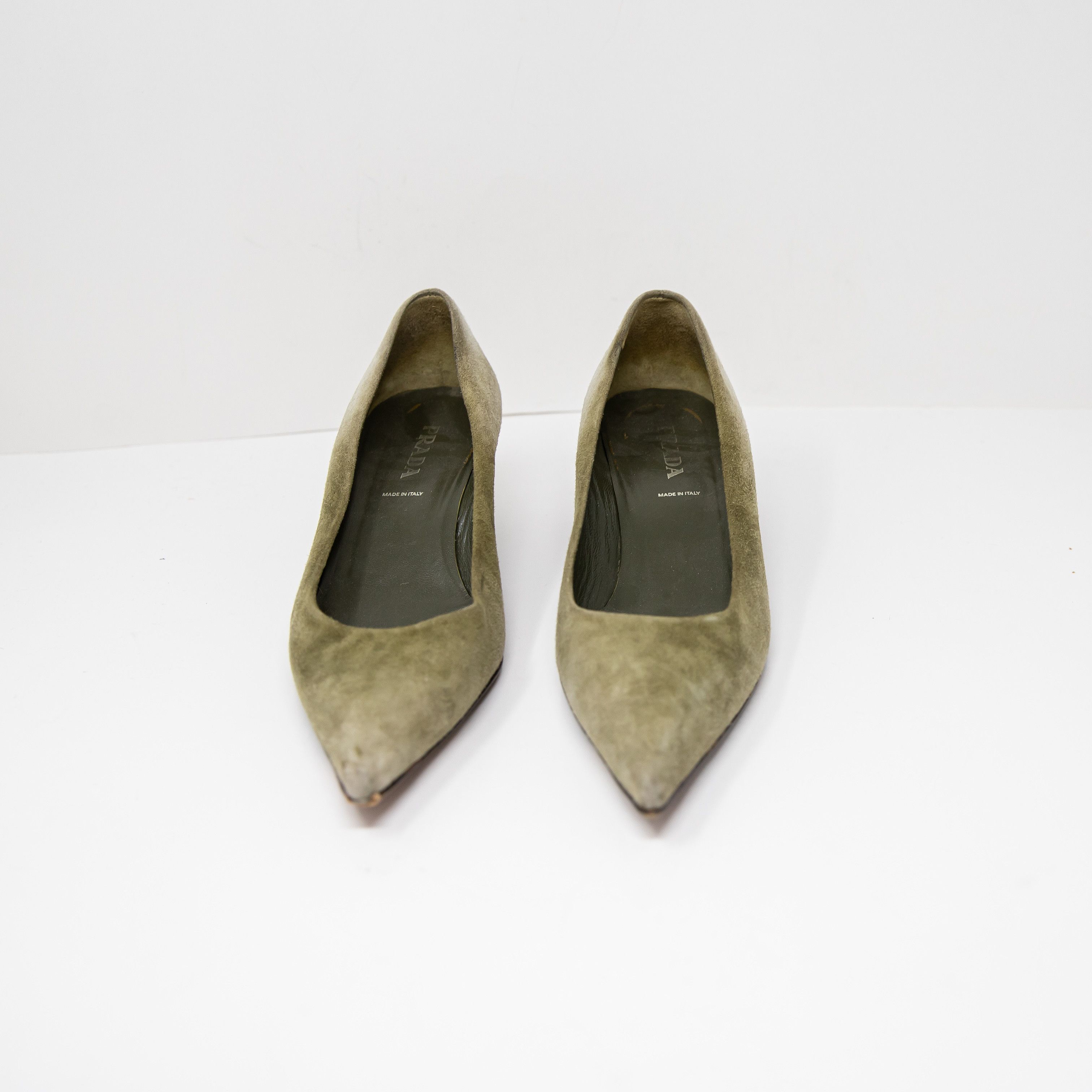 Prada Prada Made In Italy Genuine Suede Slip On Size US 10 / IT 40 - 2 Thumbnail