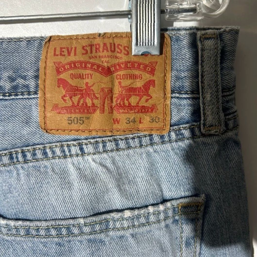 Levi's Levi's 505 Straight Light Blue Washed Denim Jeans Men 34x30 Size 34 Regular Inseam 30 In Size US 34 / EU 50 - 3 Thumbnail