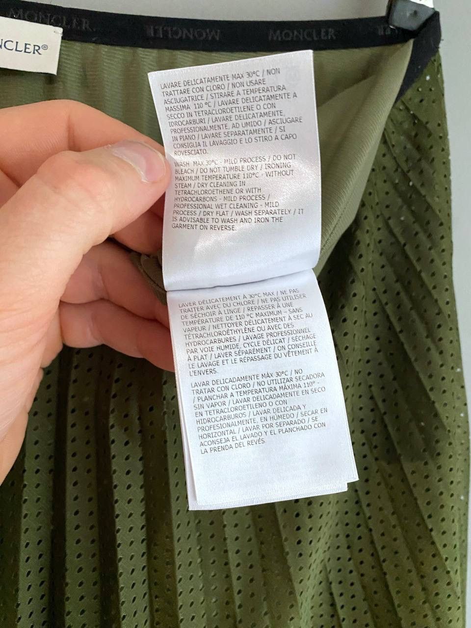Designer × Moncler Moncler Gonna Pleated Midi Green Skirt, Size 44 Size 34" / US 12 / IT 48 - 19 Thumbnail