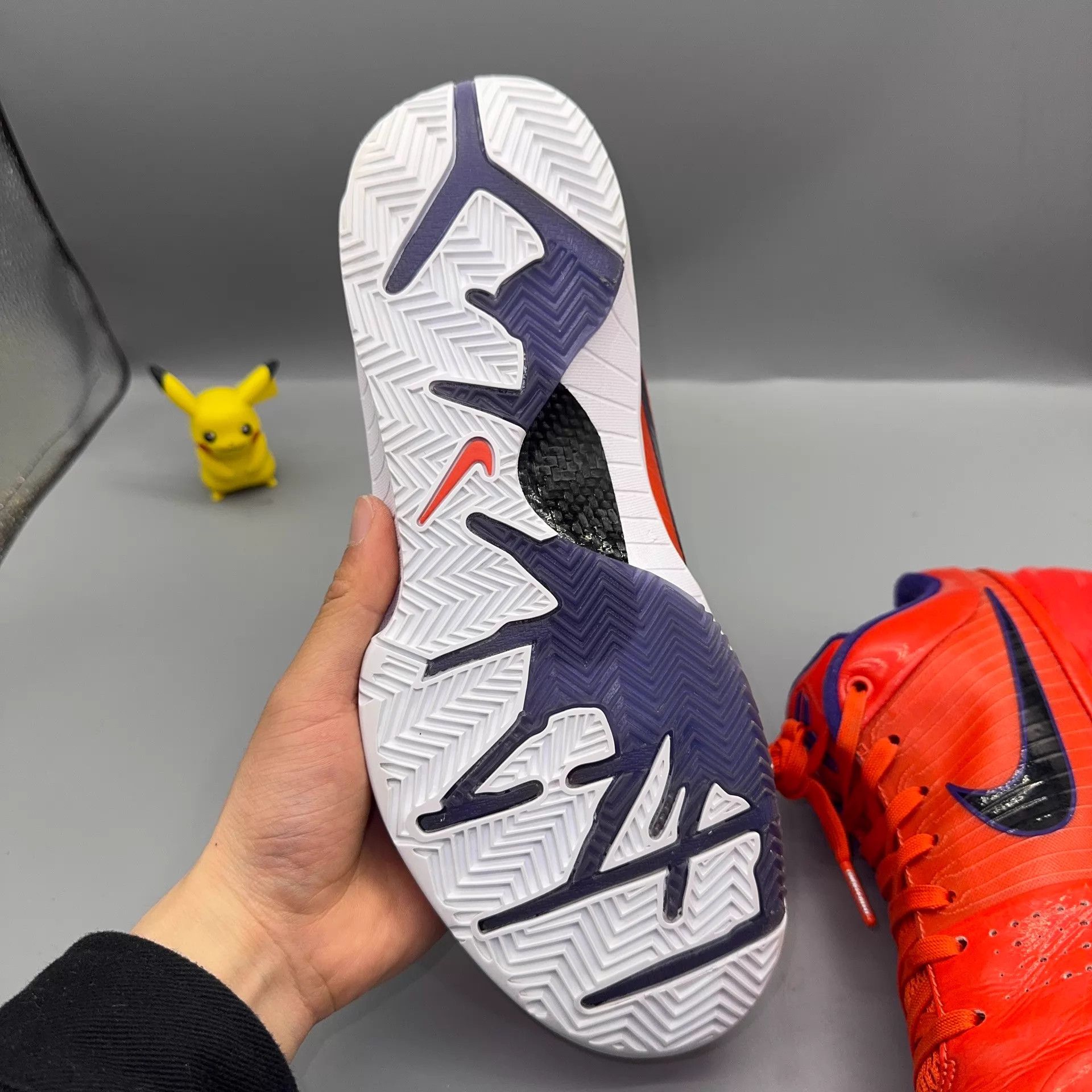 Nike Nike Kobe 4 Orange Size 44 Size US 11 / EU 44 - 7 Thumbnail