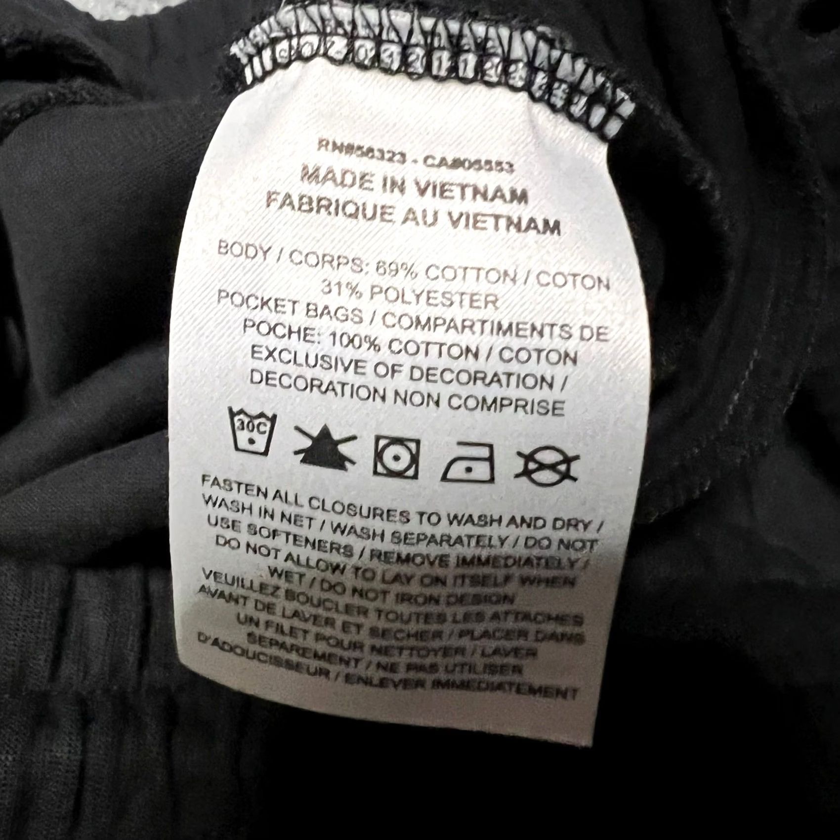 Jordan Brand Nike Air Jordan Pants Men Small Black SweatPants Fleece Jogger FV8604 Size US 29 - 6 Thumbnail