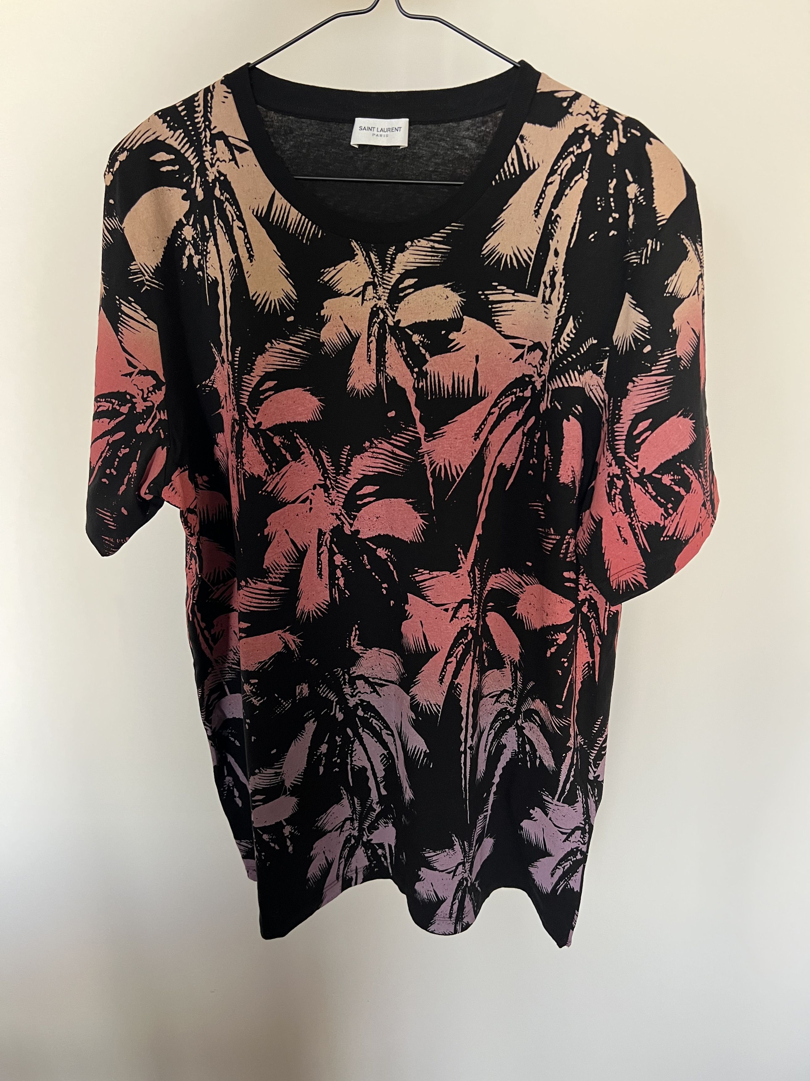 Saint Laurent Paris Saint Laurent Palm Print T-shirt Size US L / EU 52-54 / 3 - 1 Thumbnail