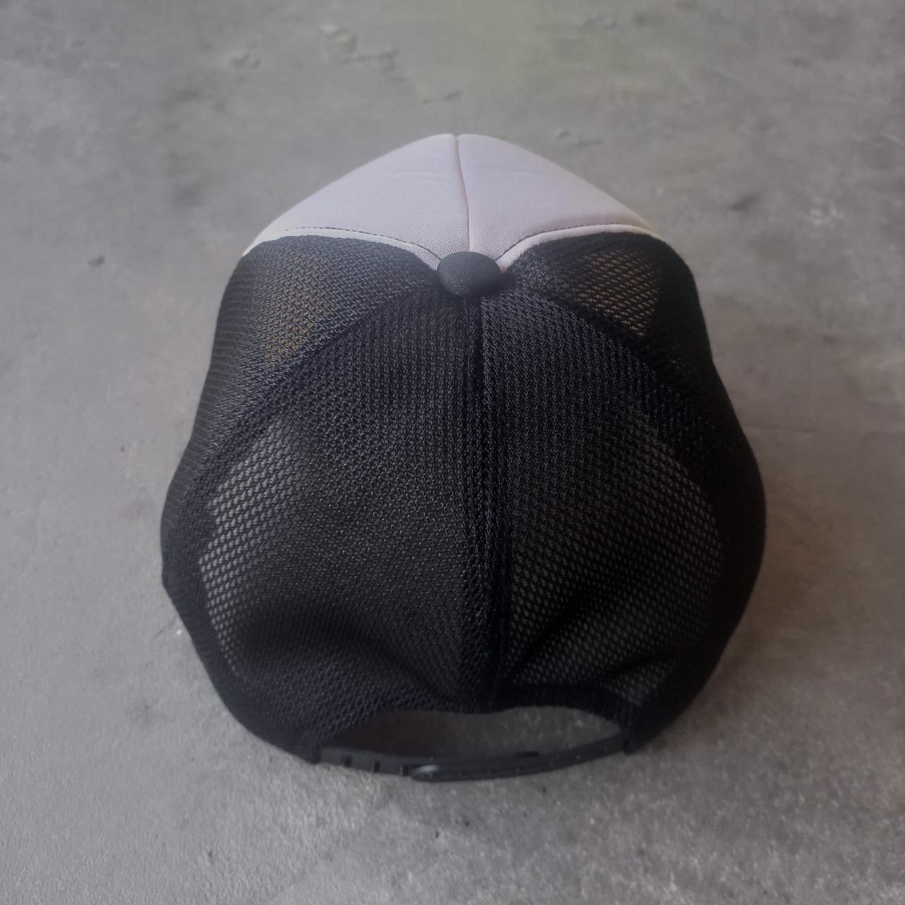 Bape × Kaws Bape x Baby Milo x Kaws Trucker Hat Size ONE SIZE - 4 Thumbnail