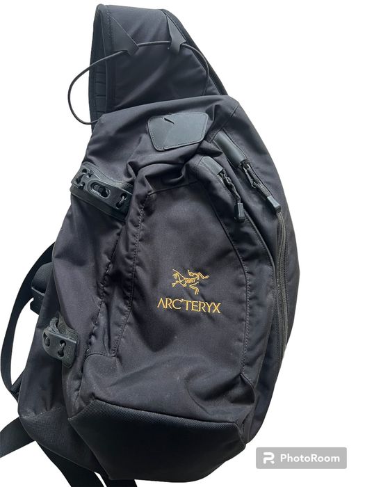 Arc'Teryx arcteryx quiver og sling bag | Grailed