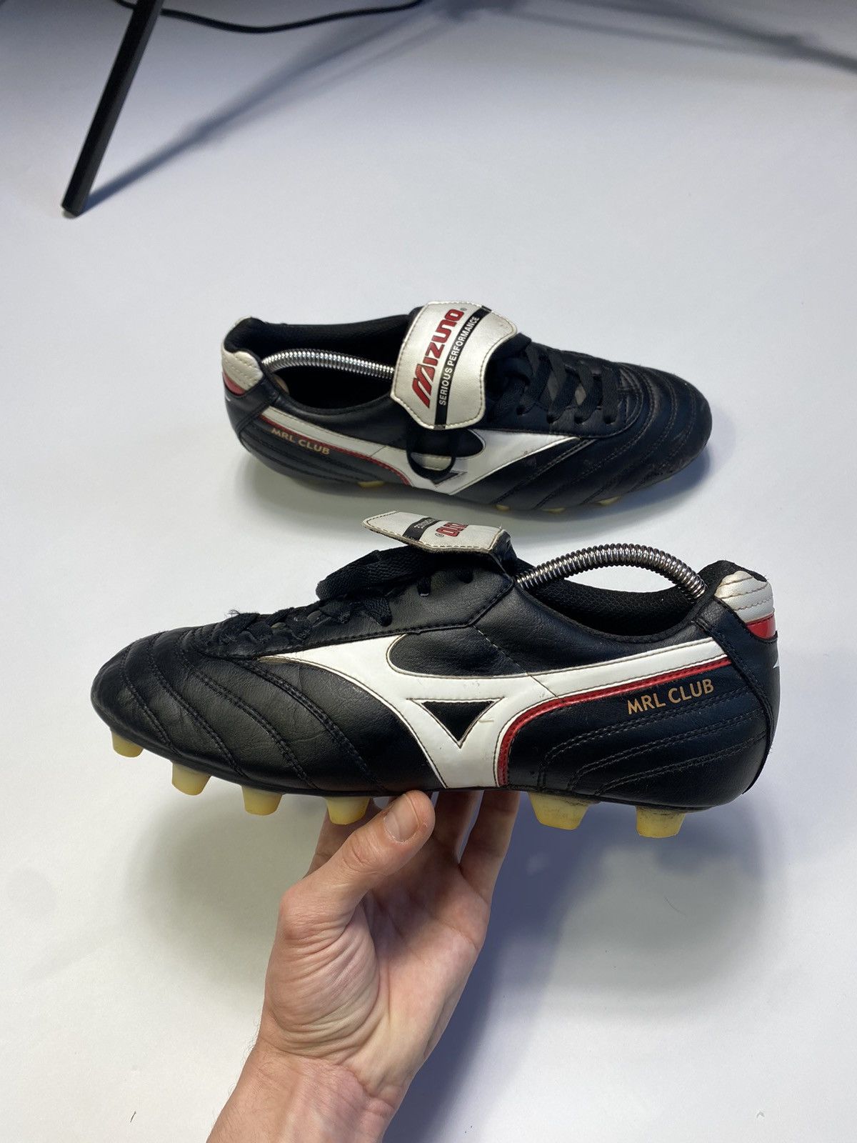 Vintage Mizuno Mrl Club Leather Cleats Football Shoes in Black, Men's (Size 8.5)