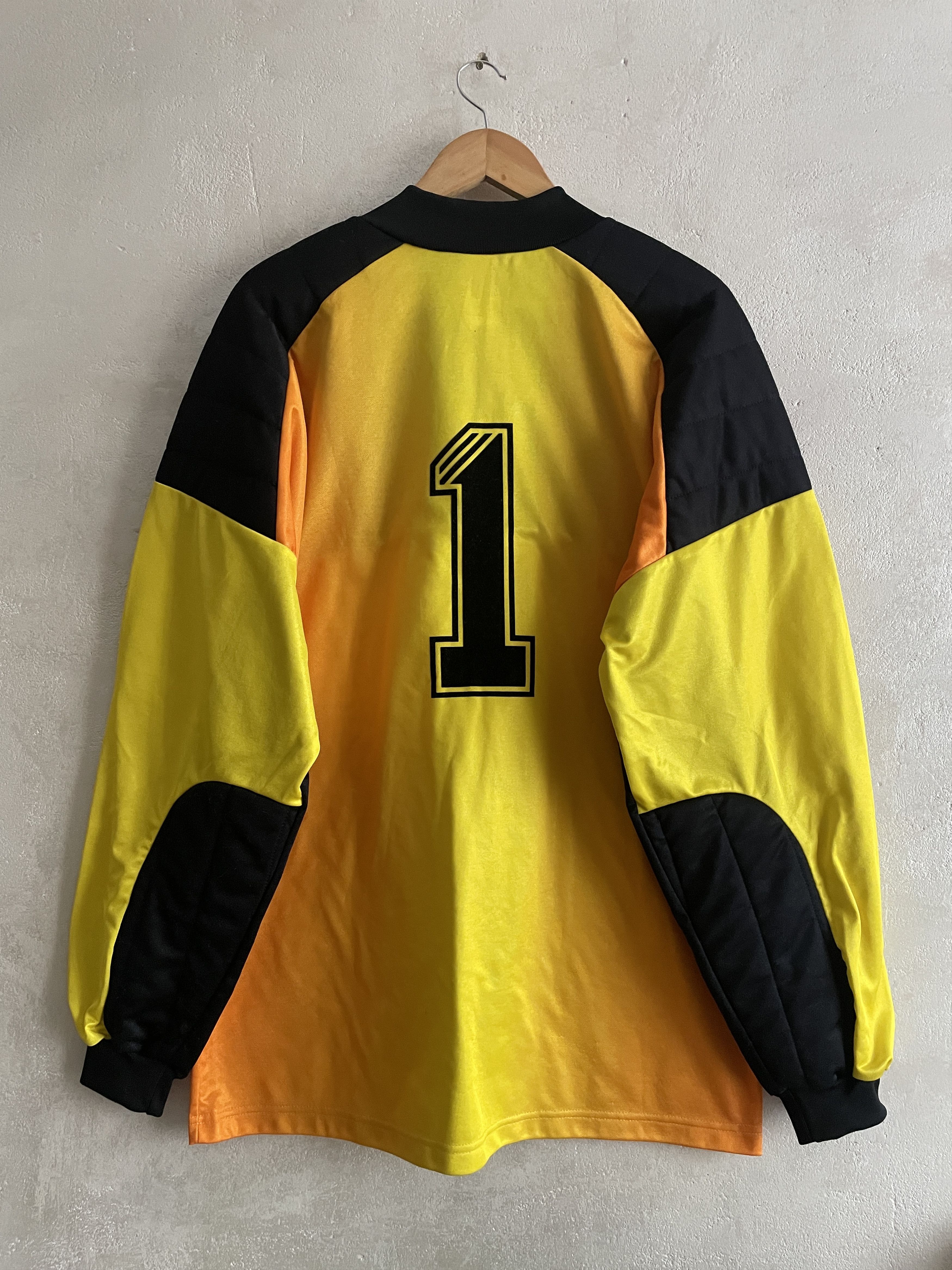 Adidas Adidas Equipment 90s Vintage Goalkeeper Shirt Jersey Size US XL / EU 56 / 4 - 2 Thumbnail