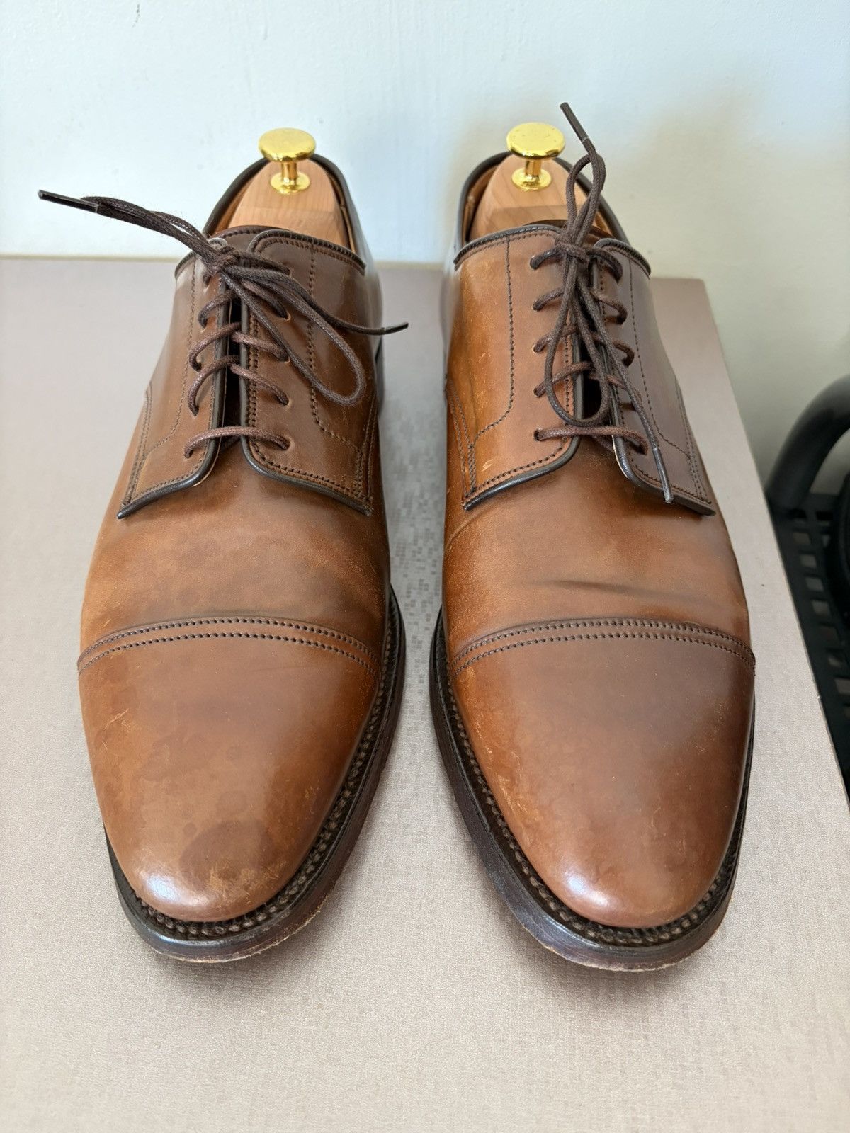 Crockett & Jones Crockett & Jones Bradford Derby Dark Brown Cordovan Size US 8.5 / EU 41-42 - 1 Thumbnail