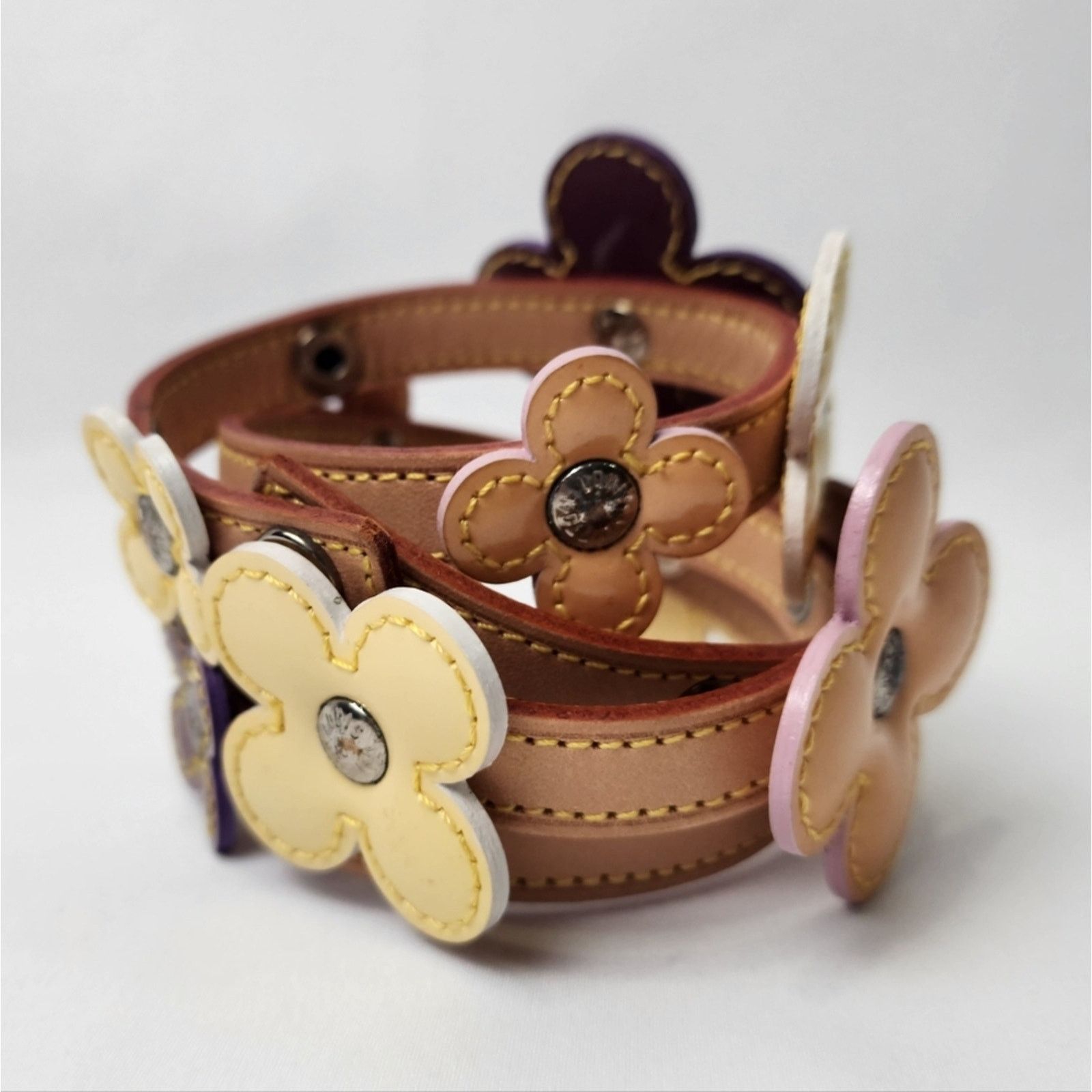 Louis Vuitton Authentic Louis Vuitton Vernis Fleur Double Wrap Bracelet Size ONE SIZE - 4 Thumbnail