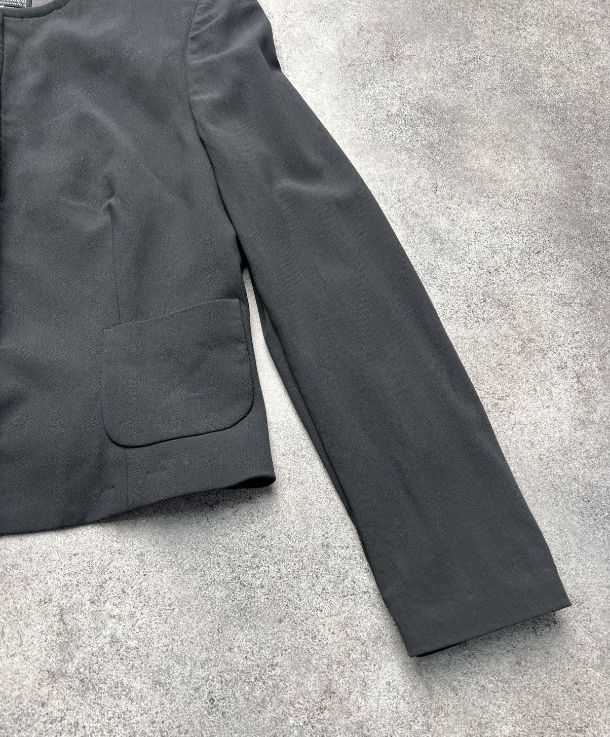 Giorgio Armani × Vintage Giorgio Armani 90s vintage cropped blazer jacket Size S / US 4 / IT 40 - 3 Thumbnail