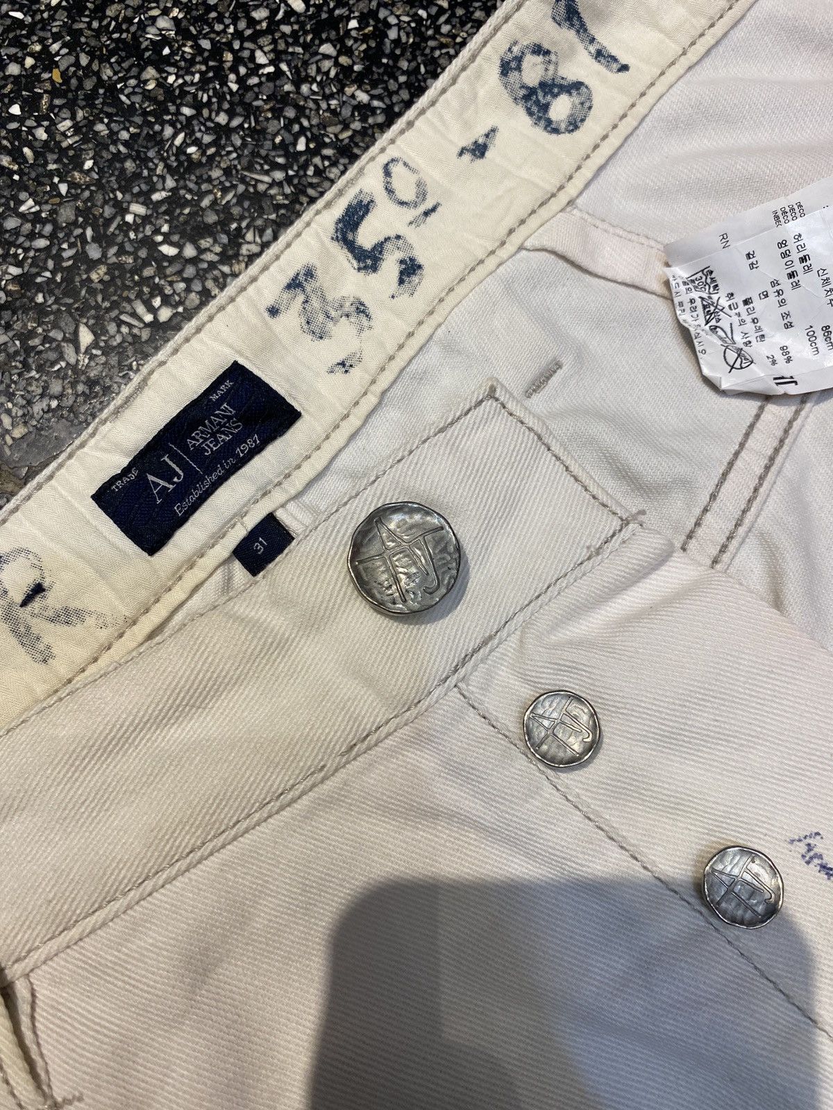 Armani Exchange Armani Exchange Denim White Pattern Crew! Size US 34 / EU 50 - 4 Thumbnail
