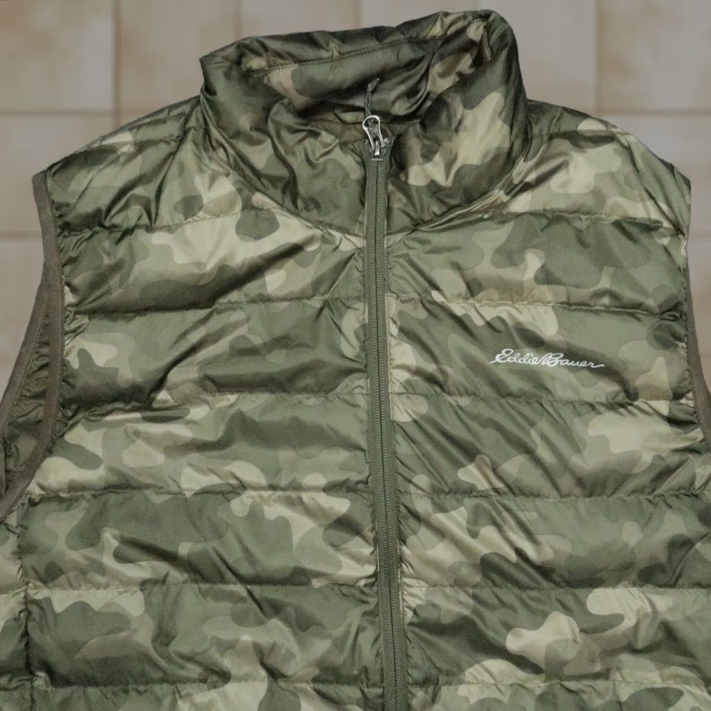 Eddie Bauer Eddie Bauer Vest Mens Large Tall Green Camo Down Insulated Full Zip Pockets Size US L / EU 52-54 / 3 - 1 Thumbnail
