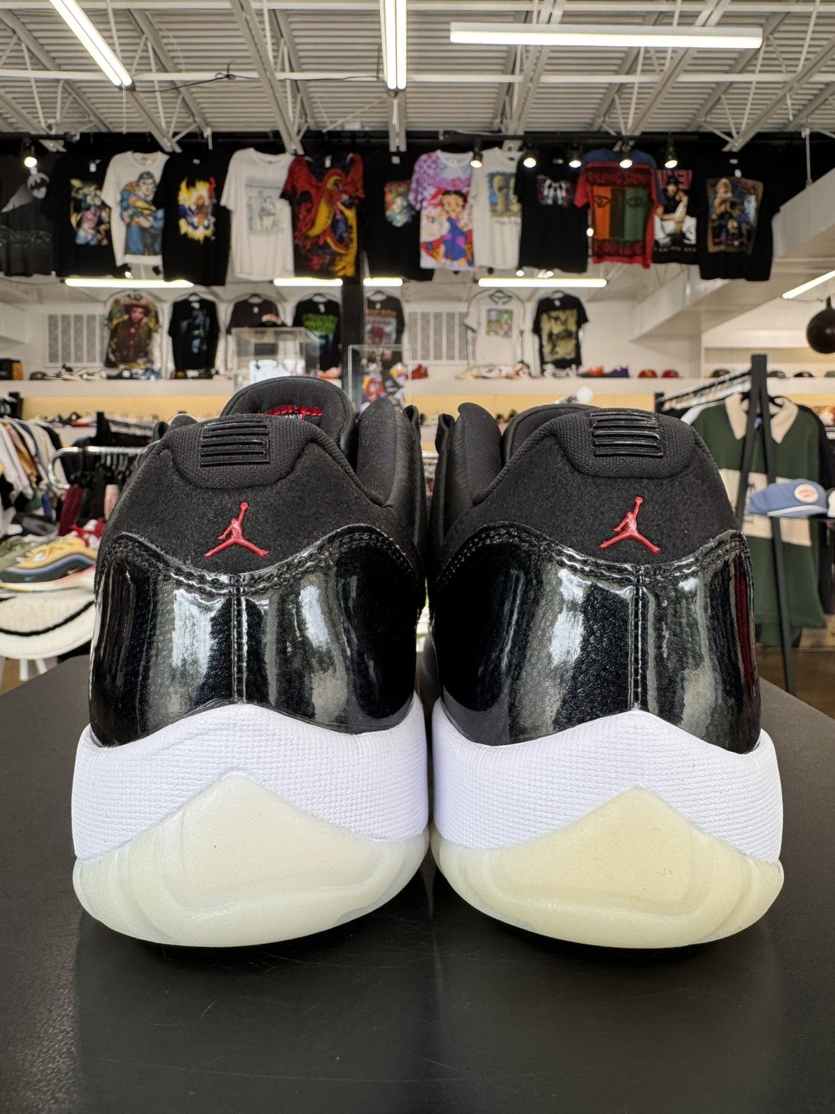 Jordan Brand Air Jordan 11 Low 72-10 Size 12 (2022) Size US 12 / EU 45 - 5 Thumbnail
