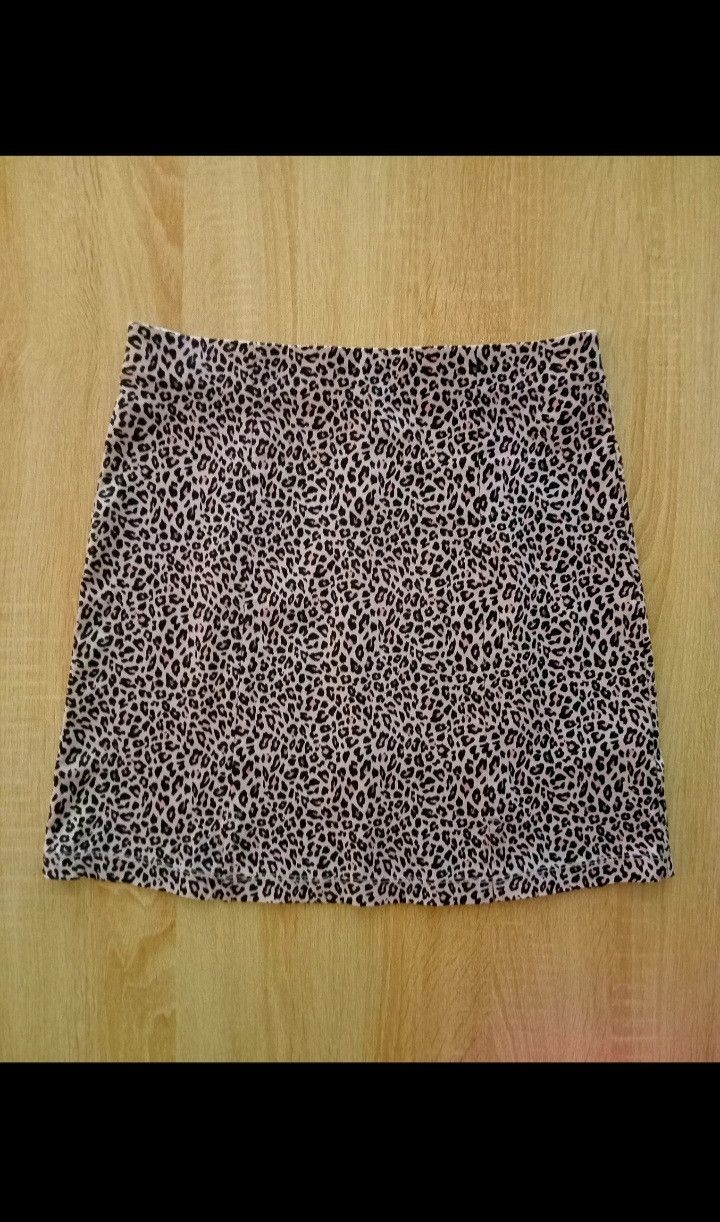 Topshop Topshop Pink & Black Leopard Sexy Mini Skirt Size 30" / US 8 / IT 44 - 1 Thumbnail