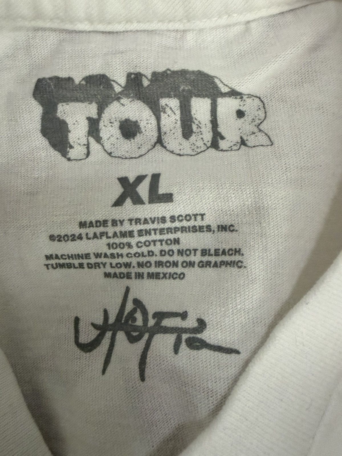 Travis Scott TRAVIS SCOTT UTOPIA TOUR “I CAN SEE THE FUTURE” TEE in XL Size US XL / EU 56 / 4 - 6 Thumbnail