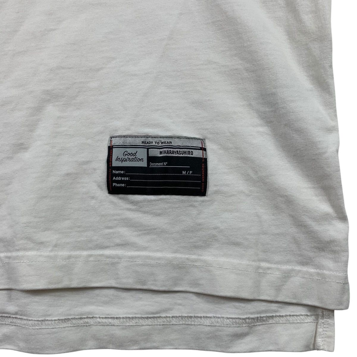 GU × Japanese Brand × Maison MIHARA YASUHIRO MIHARAYASUHIRO x GU Good Inspiration Japanese Brand T-Shirt Size US L / EU 52-54 / 3 - 3 Thumbnail