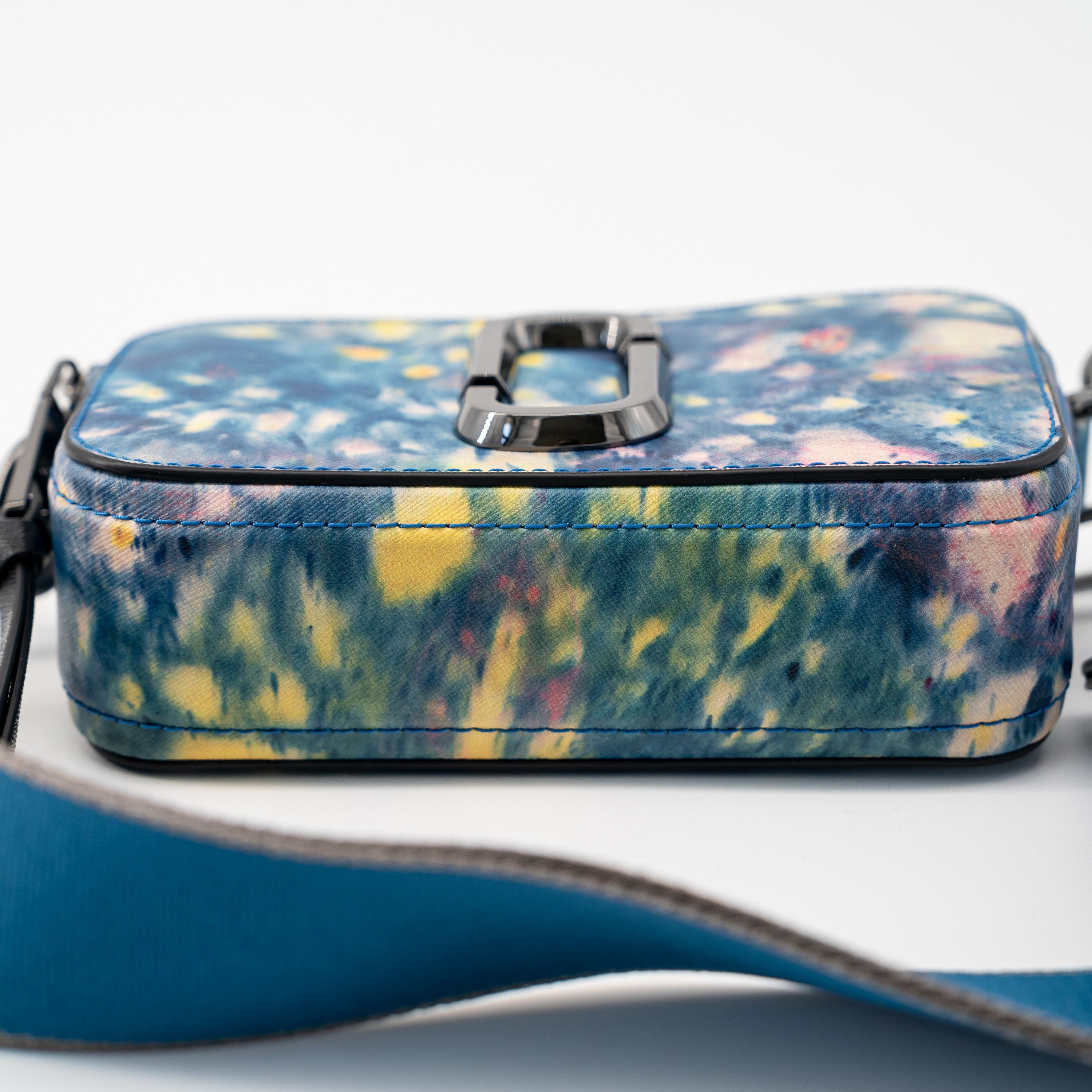 Marc Jacobs Marc Jacobs Snapshot Bag Watercolor Camera Shoulder Blue Size ONE SIZE - 3 Thumbnail
