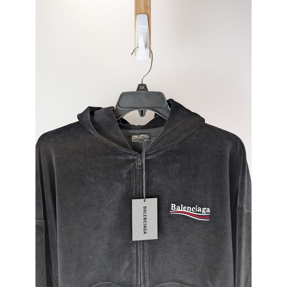 Balenciaga o1rshd1 Oversized Zip-Up Hoodies in Black/White Size US M / EU 48-50 / 2 - 7 Thumbnail