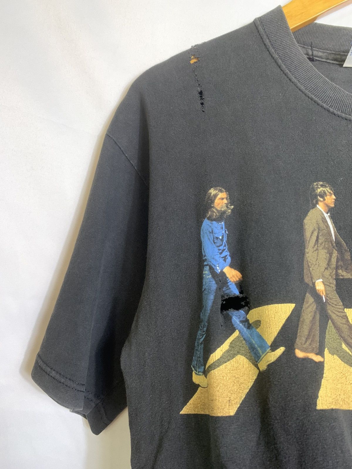 Band Tees Vintage Rare The Beatles Abbey Road Size US M / EU 48-50 / 2 - 8 Thumbnail