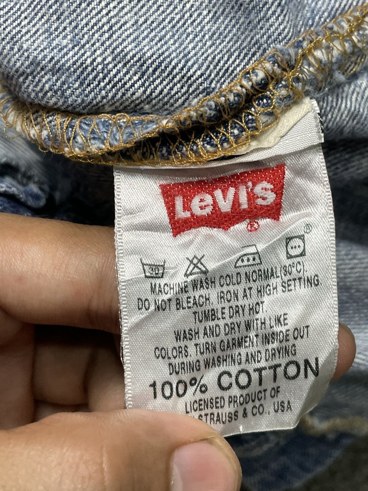 Levi's × Vintage Vintage Levi’s Distressed Denim Jeans (67) Size US 30 / EU 46 - 15 Thumbnail