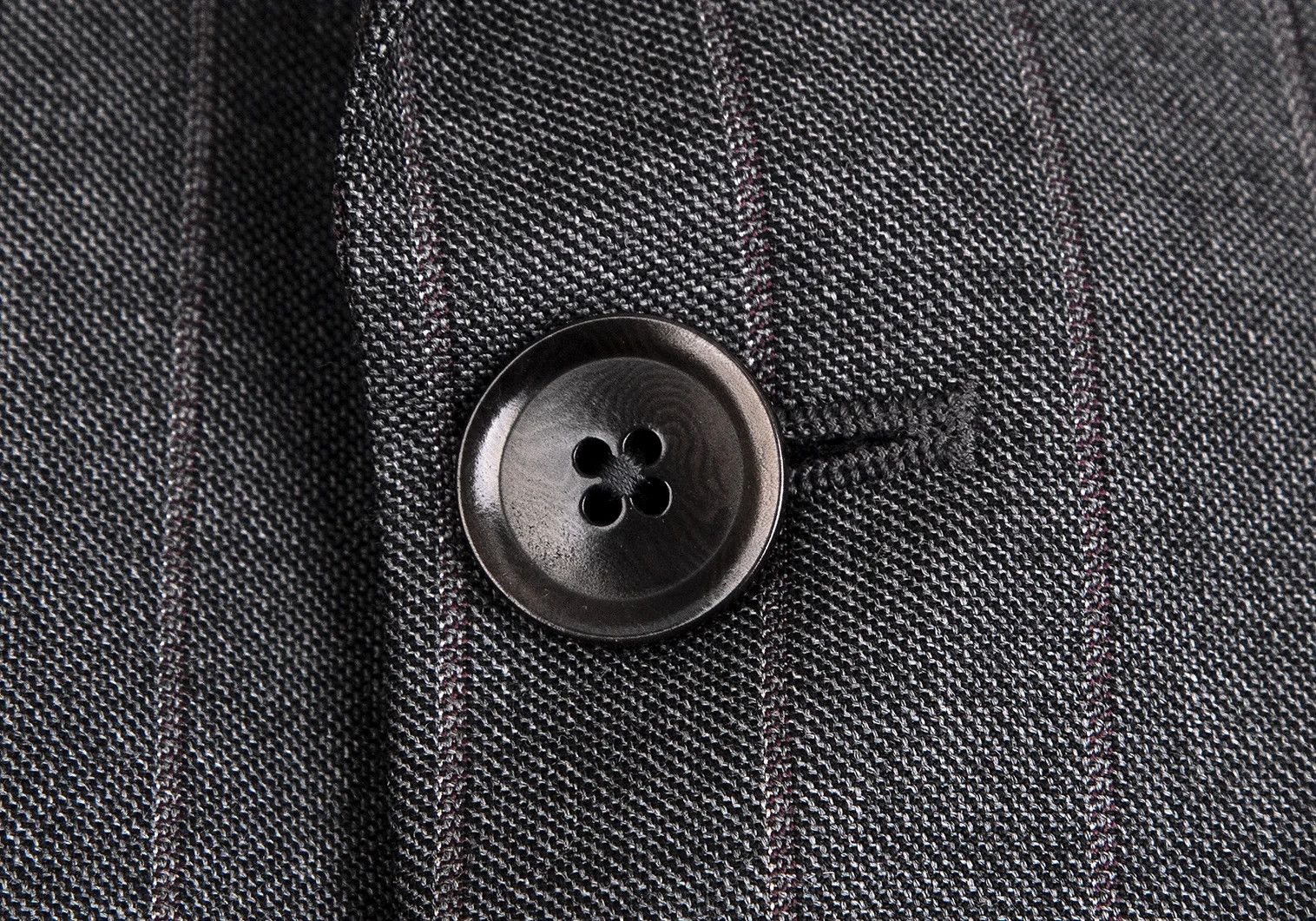 Armani Collezioni Striped 2B Wool Jacket in Gray Size 50 Size US XXS / EU 40 - 9 Thumbnail