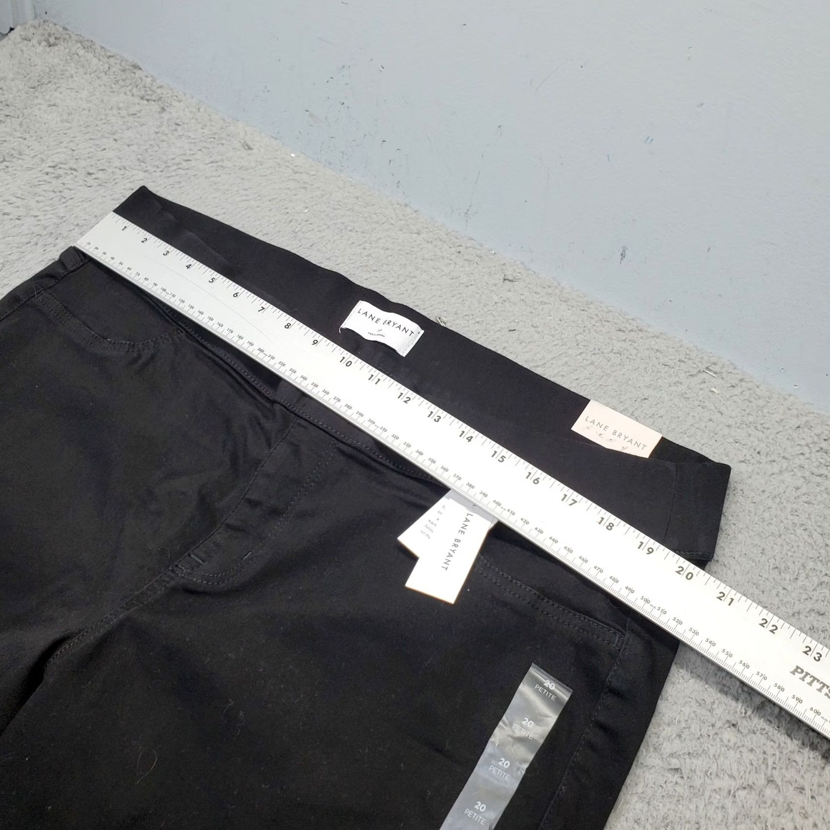 Vintage Lane Bryant Womens Jegging Jeans 20P Black High Rise Pull On Petite 5-Pocket Denim Stretch Jeans Size 42" / US 20 - 5 Thumbnail