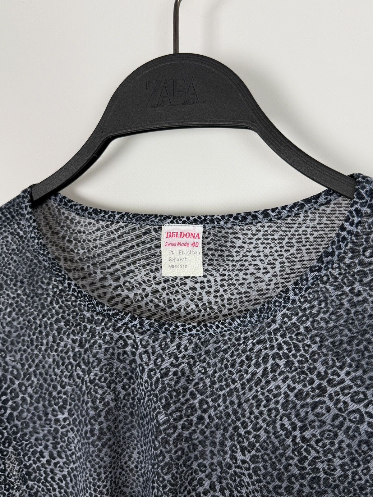 Vintage 1990’s Vintage Beldona Blue Cheetah Animal Print Crop Top Size S / US 4 / IT 40 - 4 Thumbnail