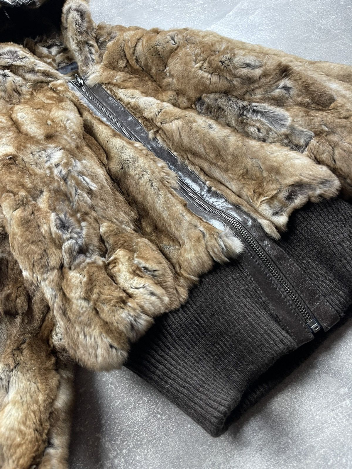20471120 × Japanese Brand Archives Japanese Real Fur Fluffy Hooded Zipper Jacket Sz M Size M / US 6-8 / IT 42-44 - 4 Thumbnail