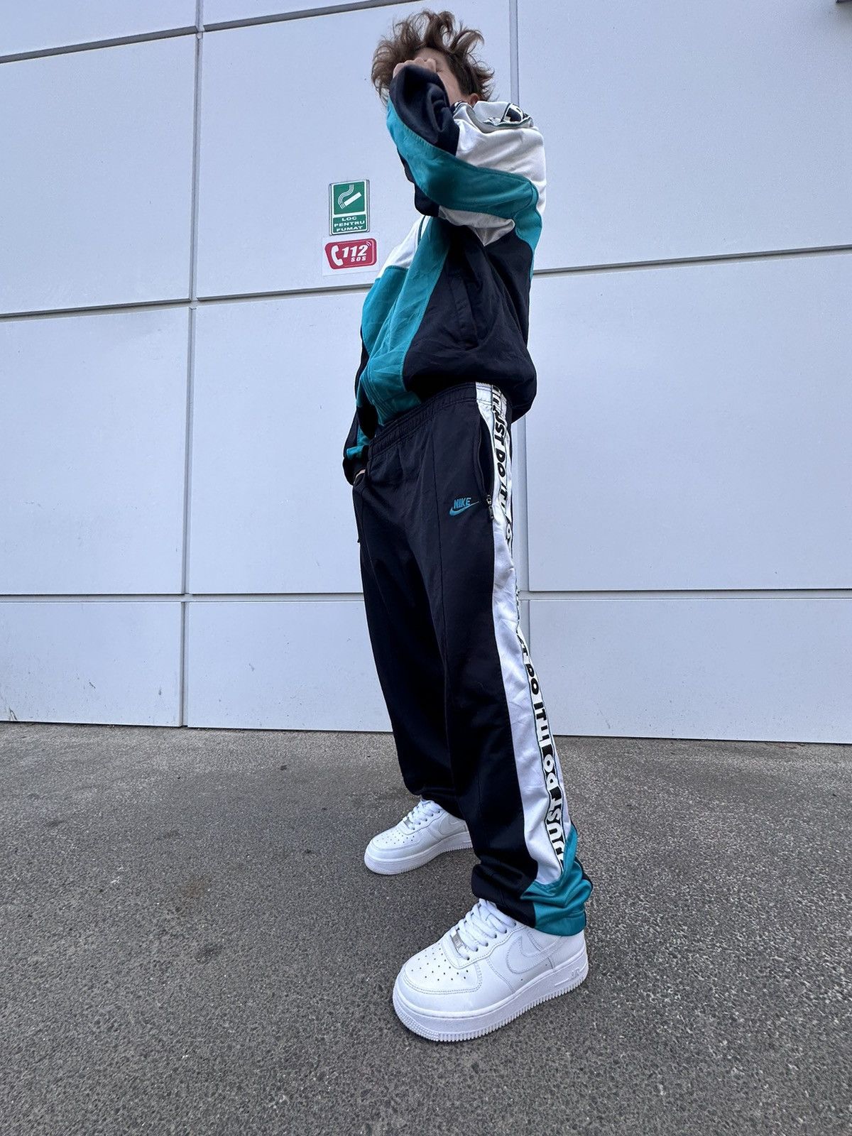 Nike Vintage Nike Tracksuit Size US 32 / EU 48 - 5 Thumbnail