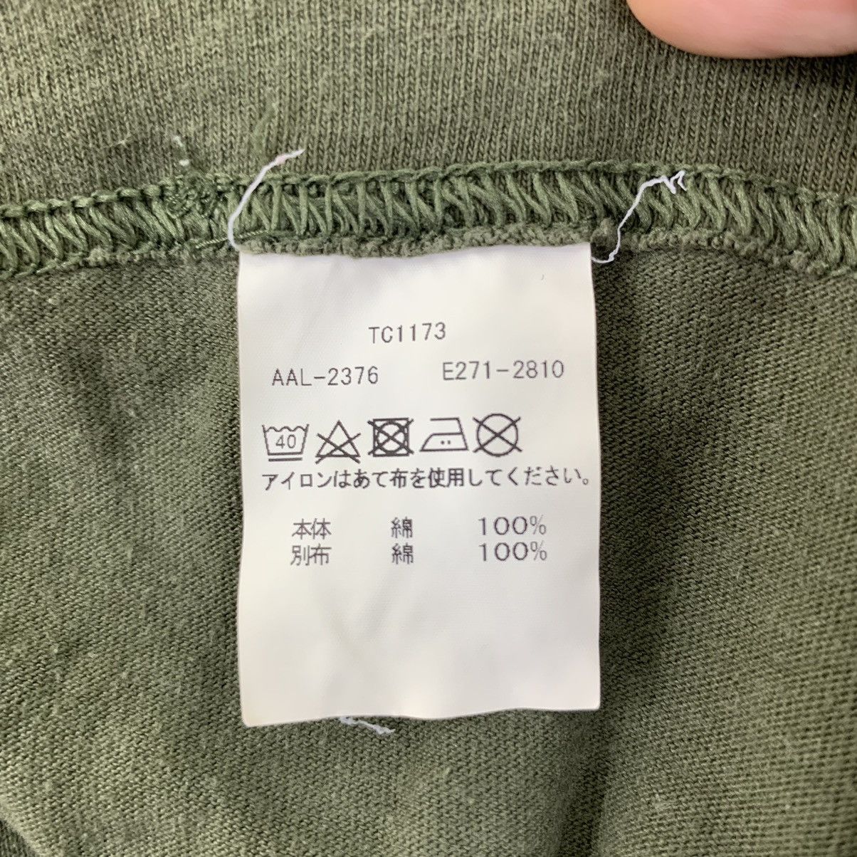 Alpha Industries Vintage ALPHA INDUSTRIES ARMY Embossed Pocket Tee Shirt Size US M / EU 48-50 / 2 - 8 Thumbnail